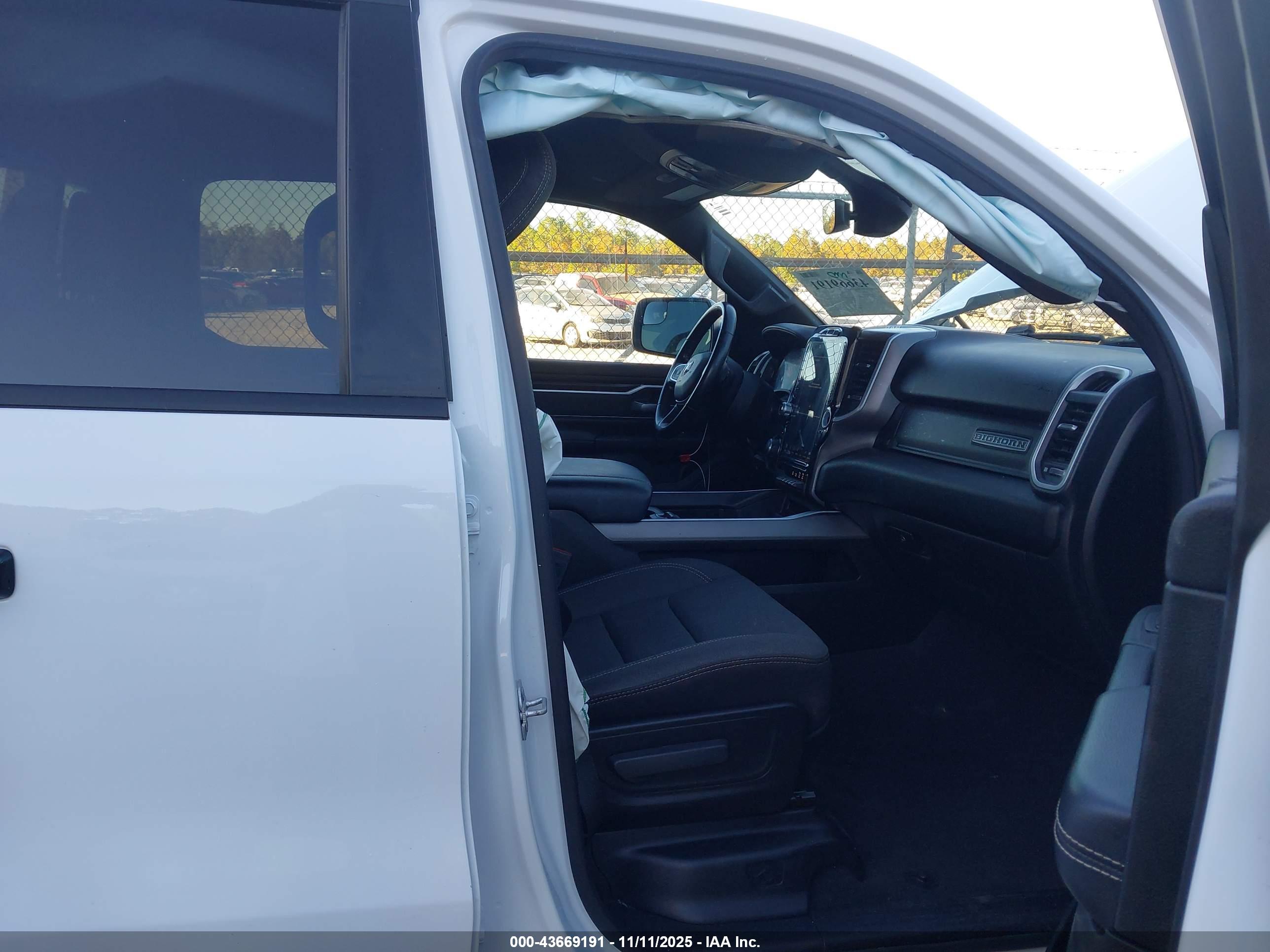 RAM 1500 image 5