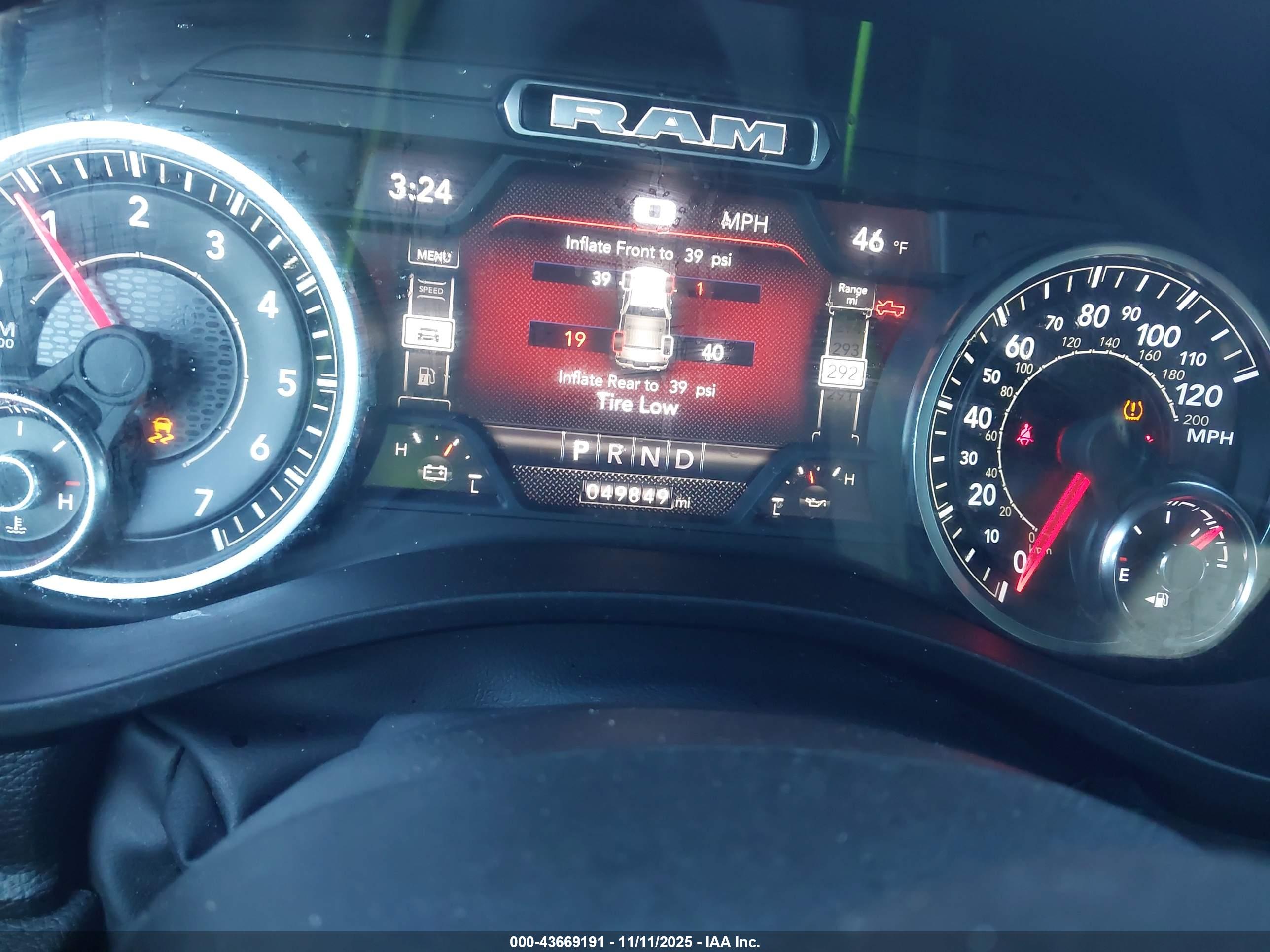 RAM 1500 image 7