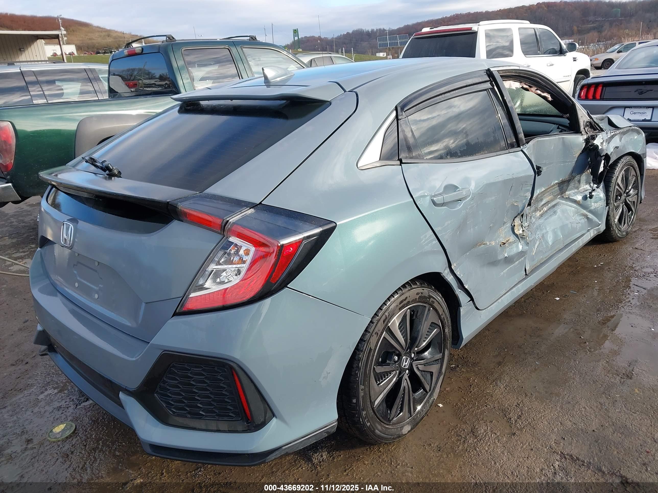 HONDA CIVIC image 4