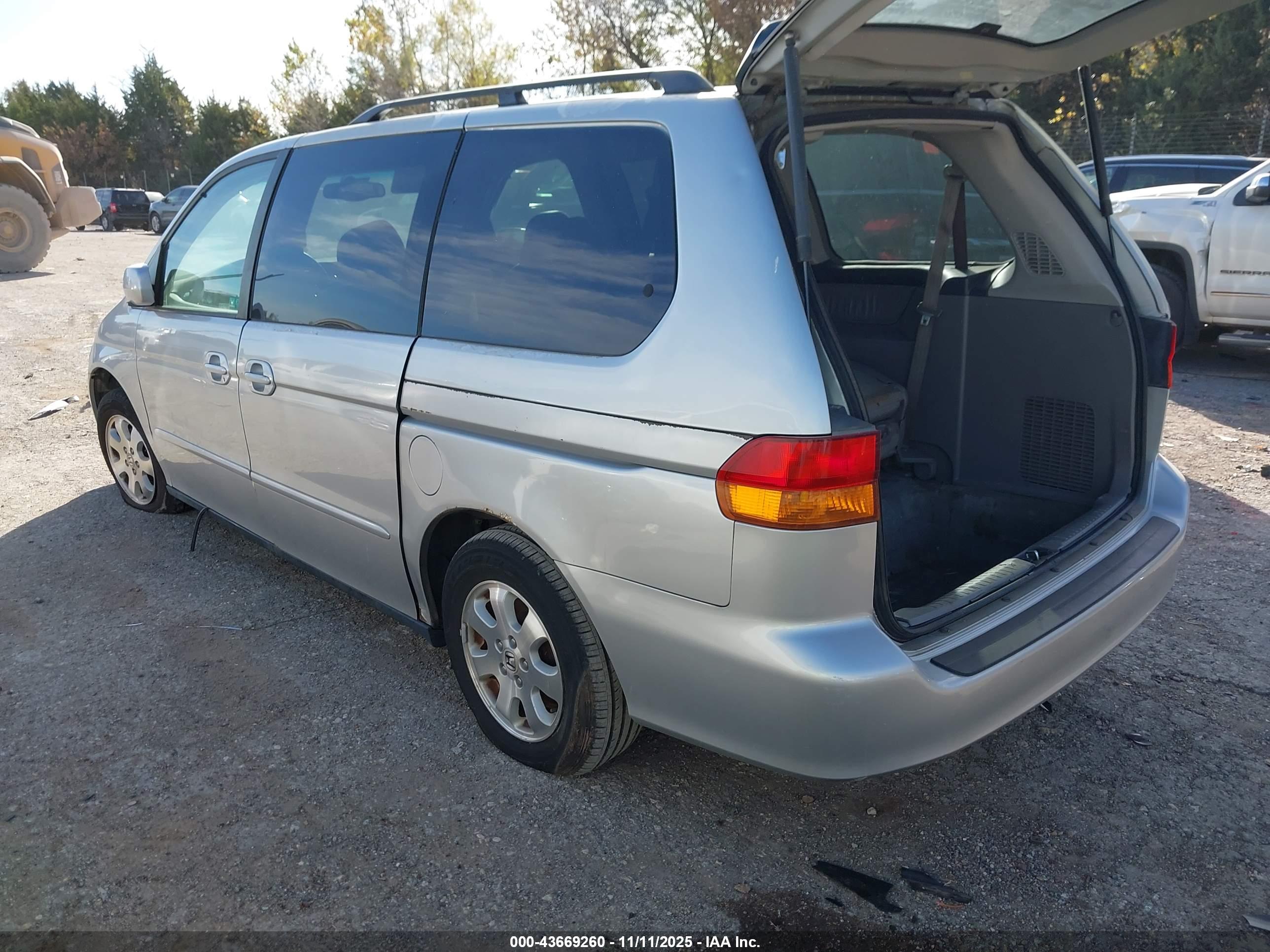 HONDA ODYSSEY image 3