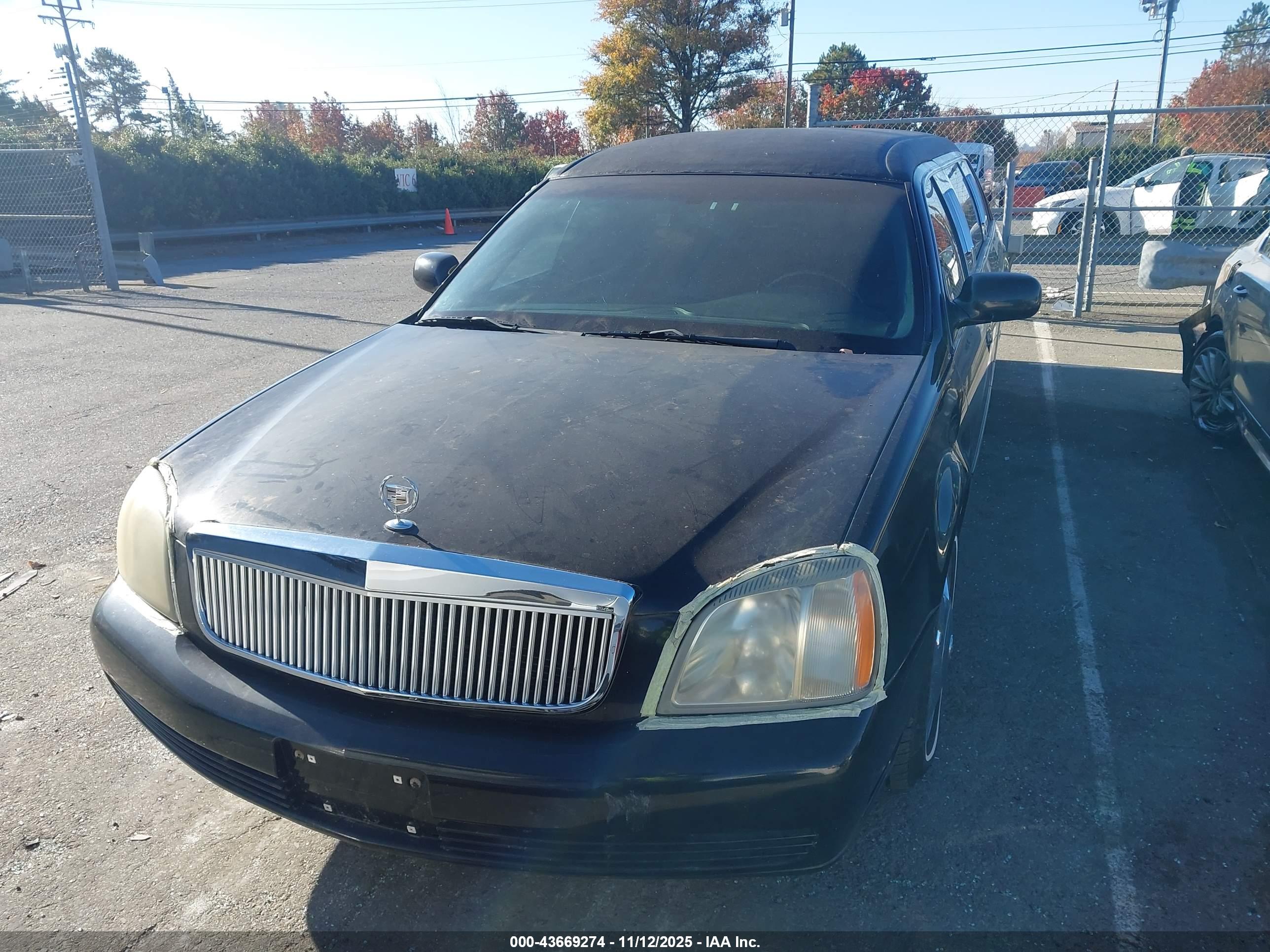 CADILLAC DEVILLE image 6