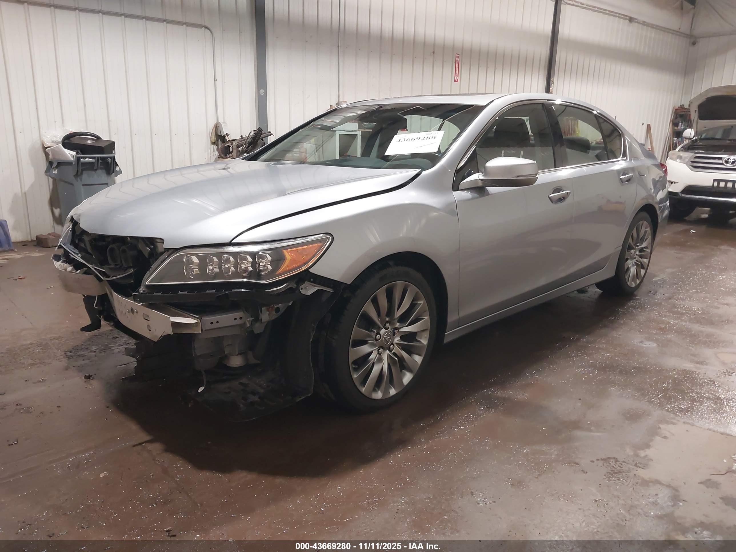 ACURA RLX image 2