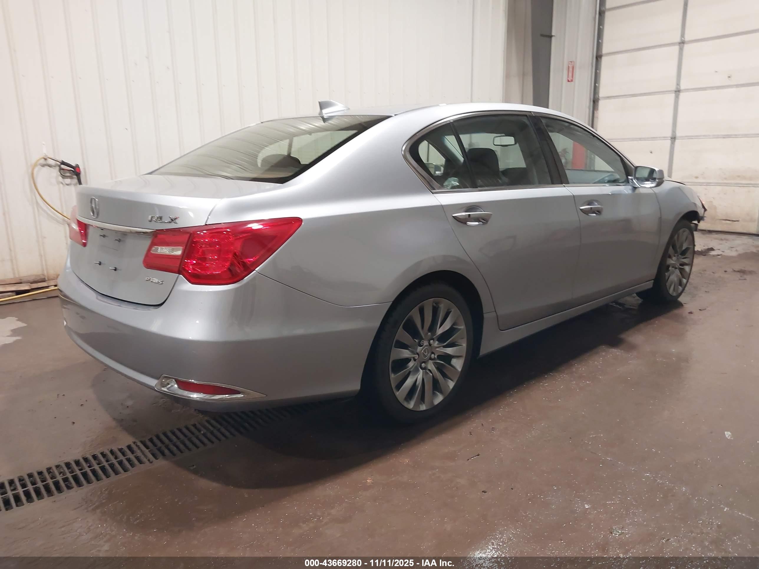 ACURA RLX image 4