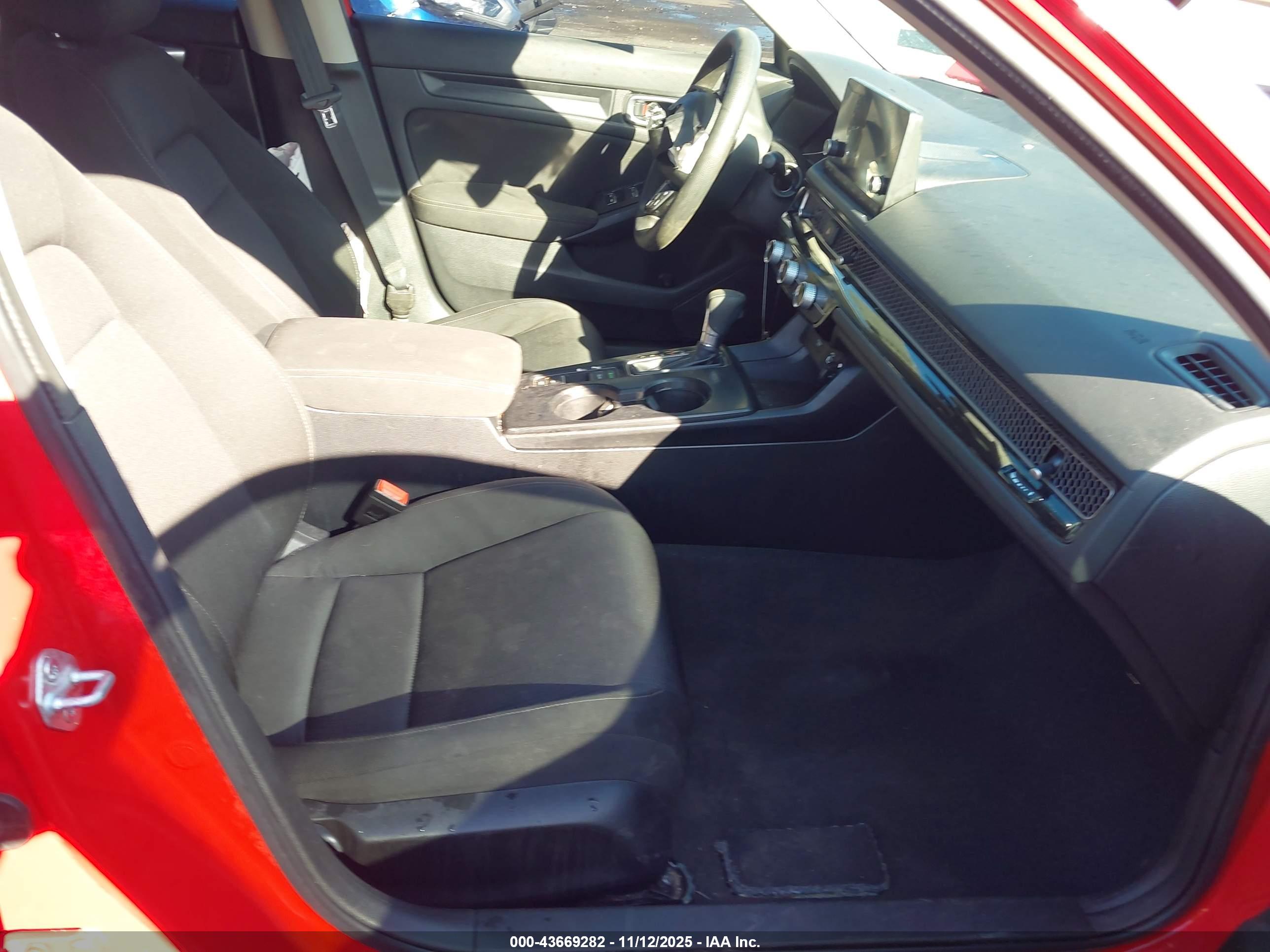 HONDA CIVIC image 5
