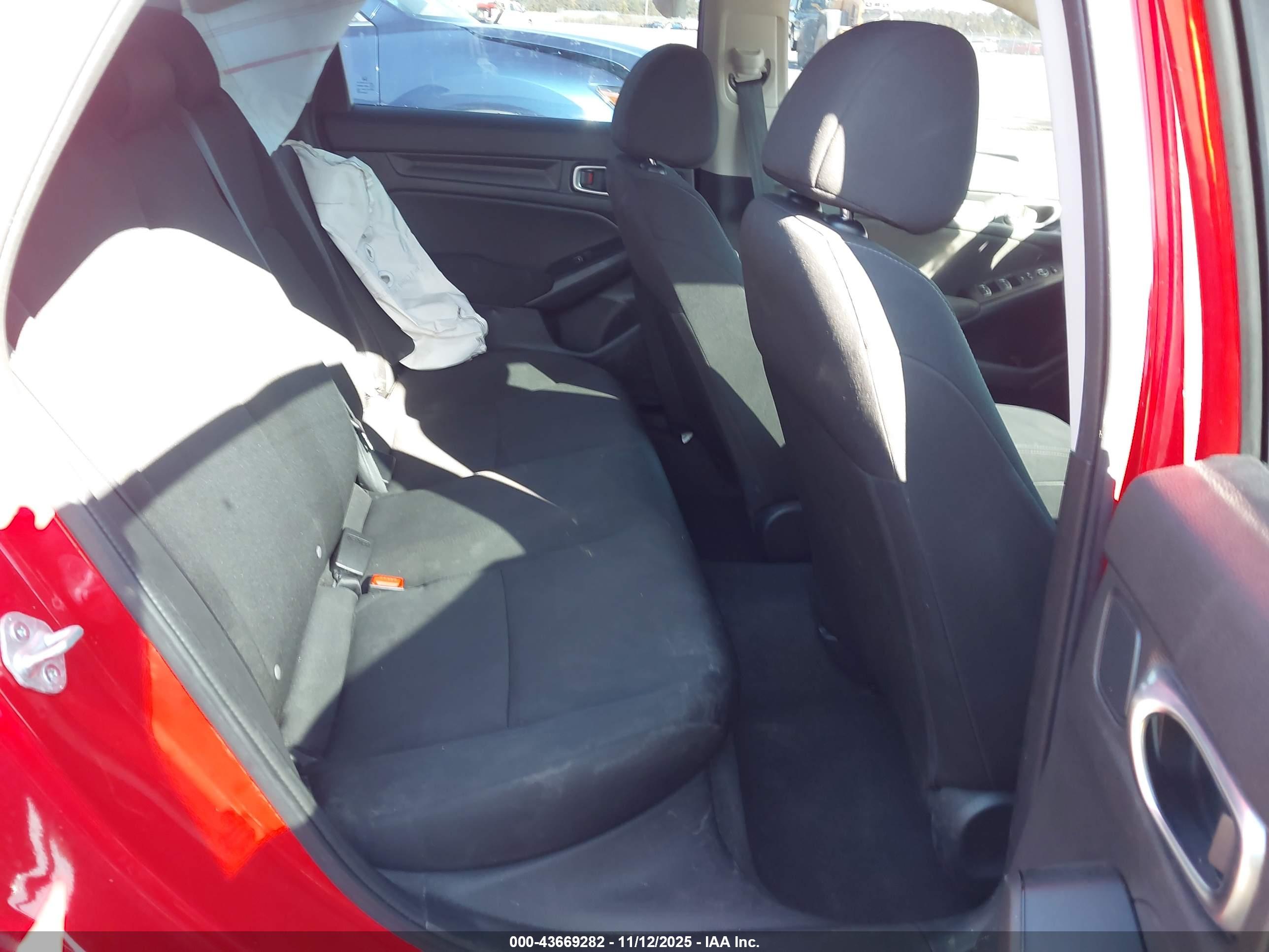 HONDA CIVIC image 8
