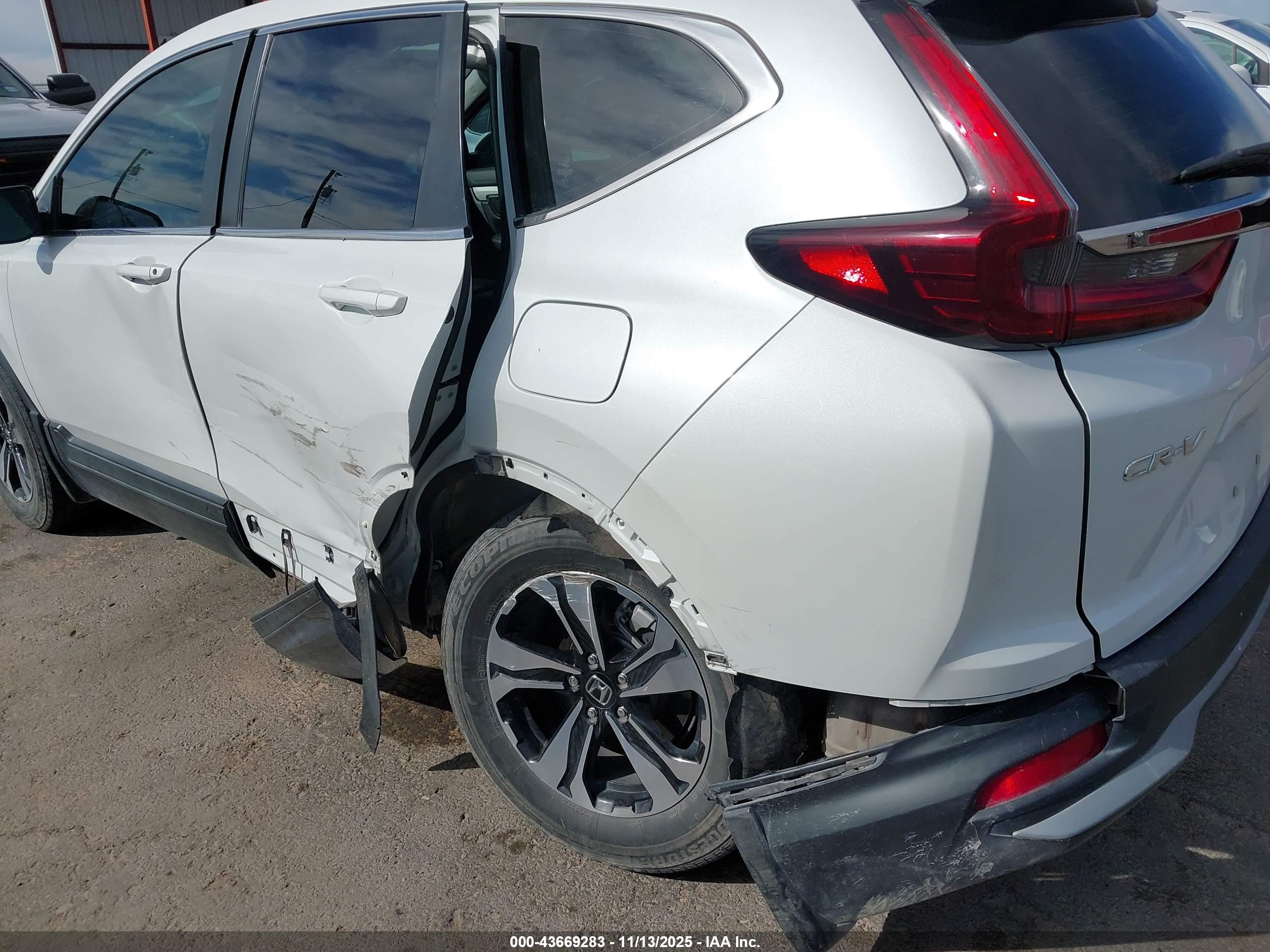 HONDA CR-V image 6