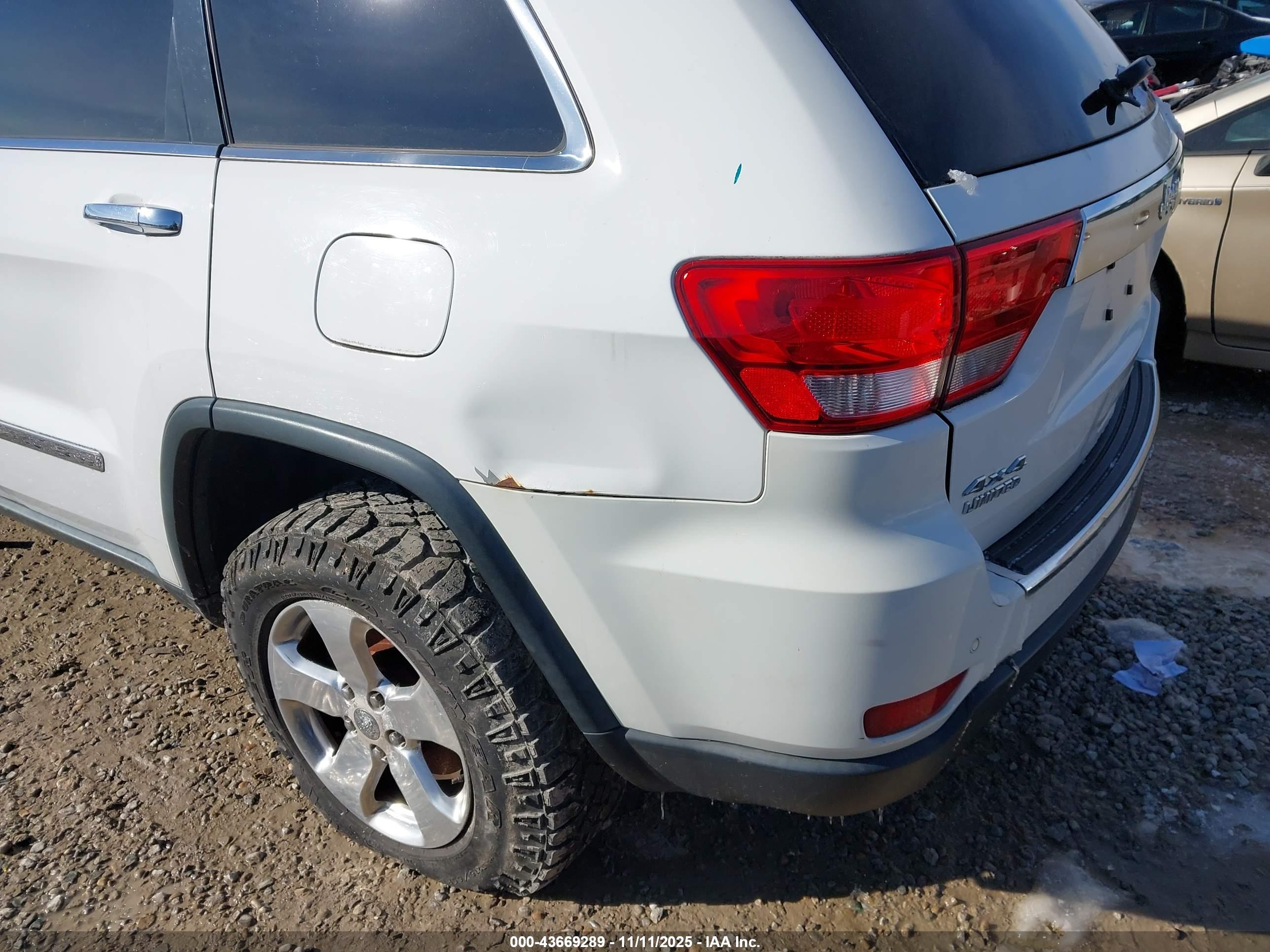 JEEP GRAND image 6