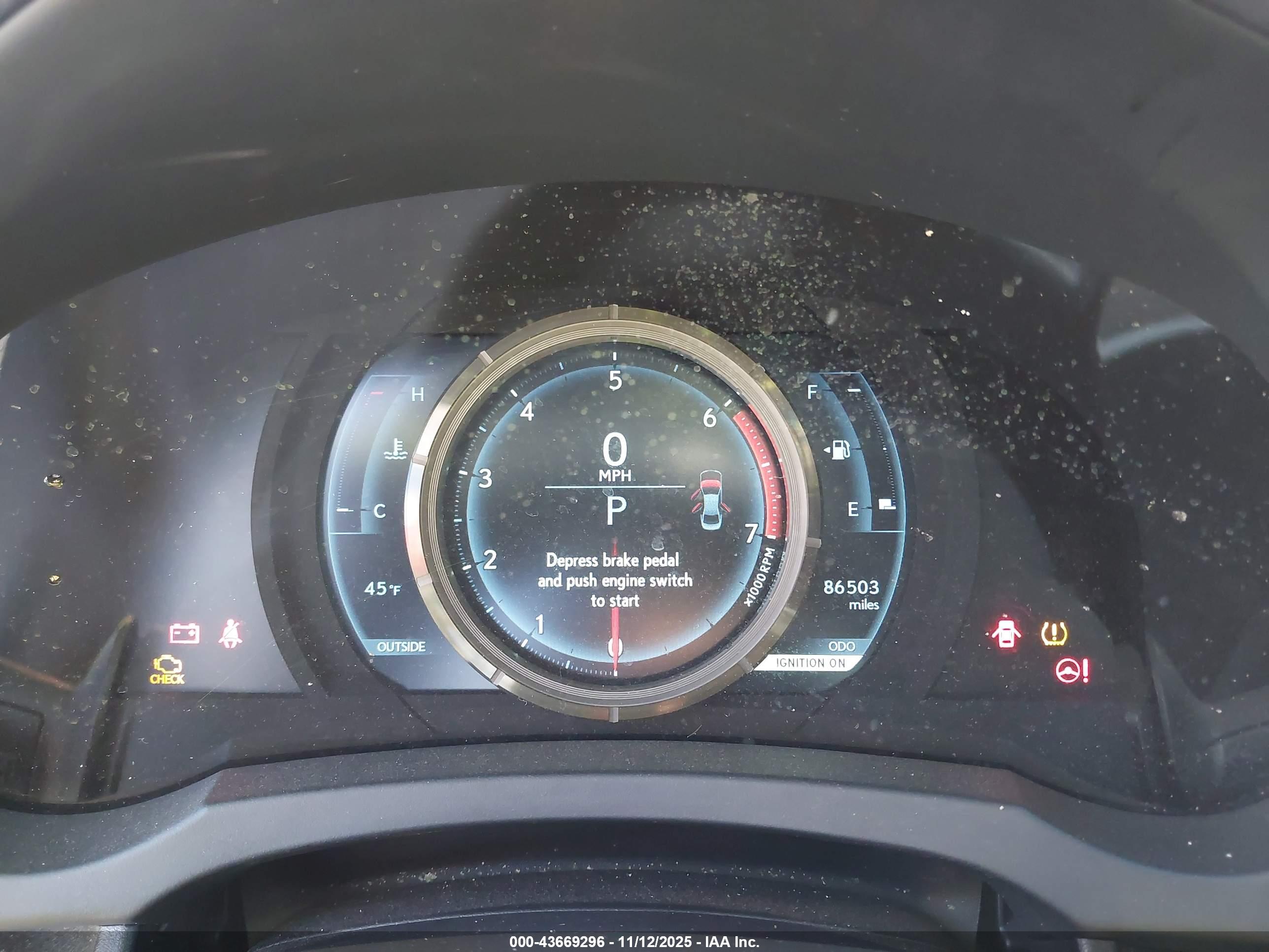 LEXUS IS image 7