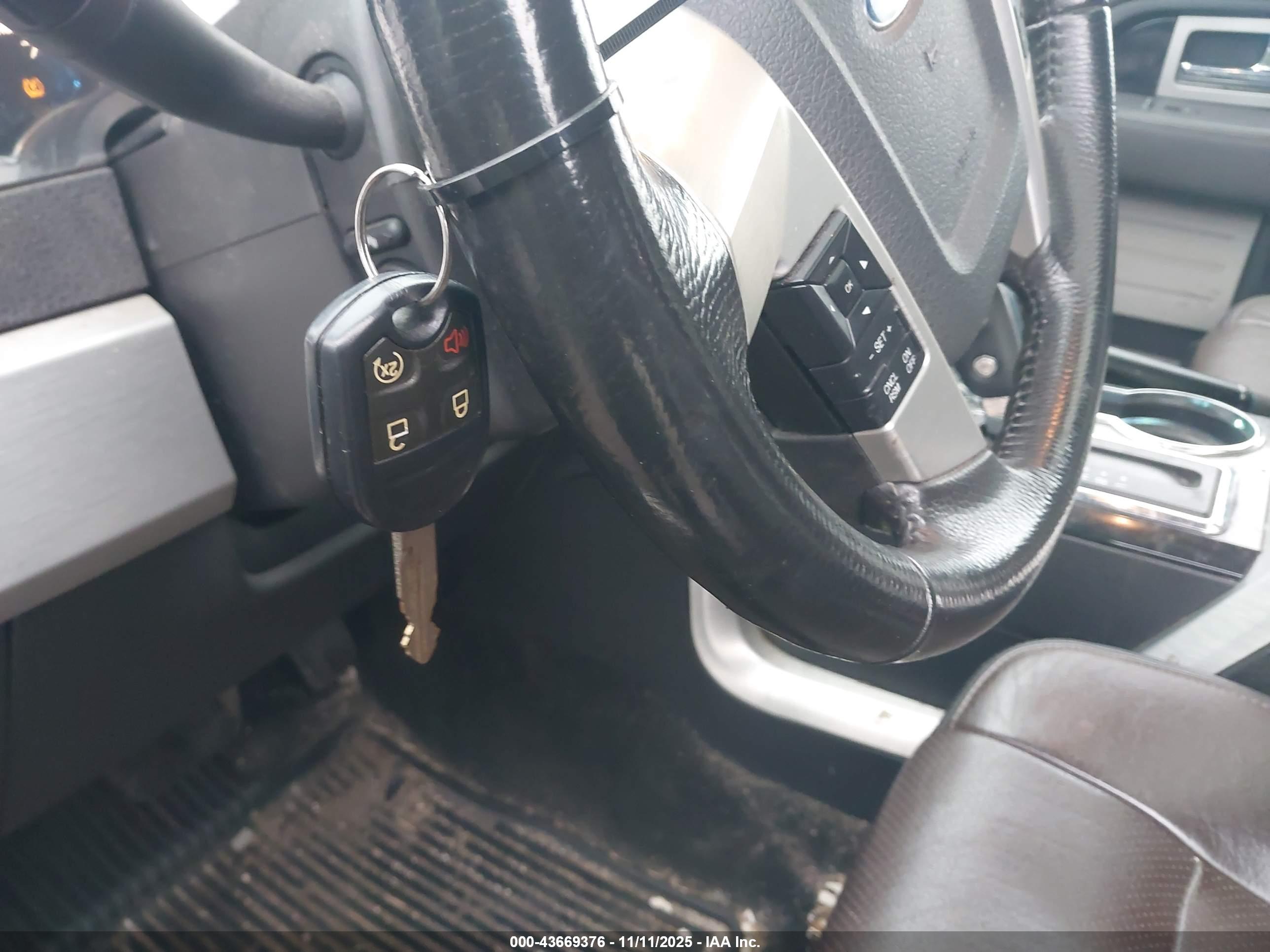 FORD F-150 image 11