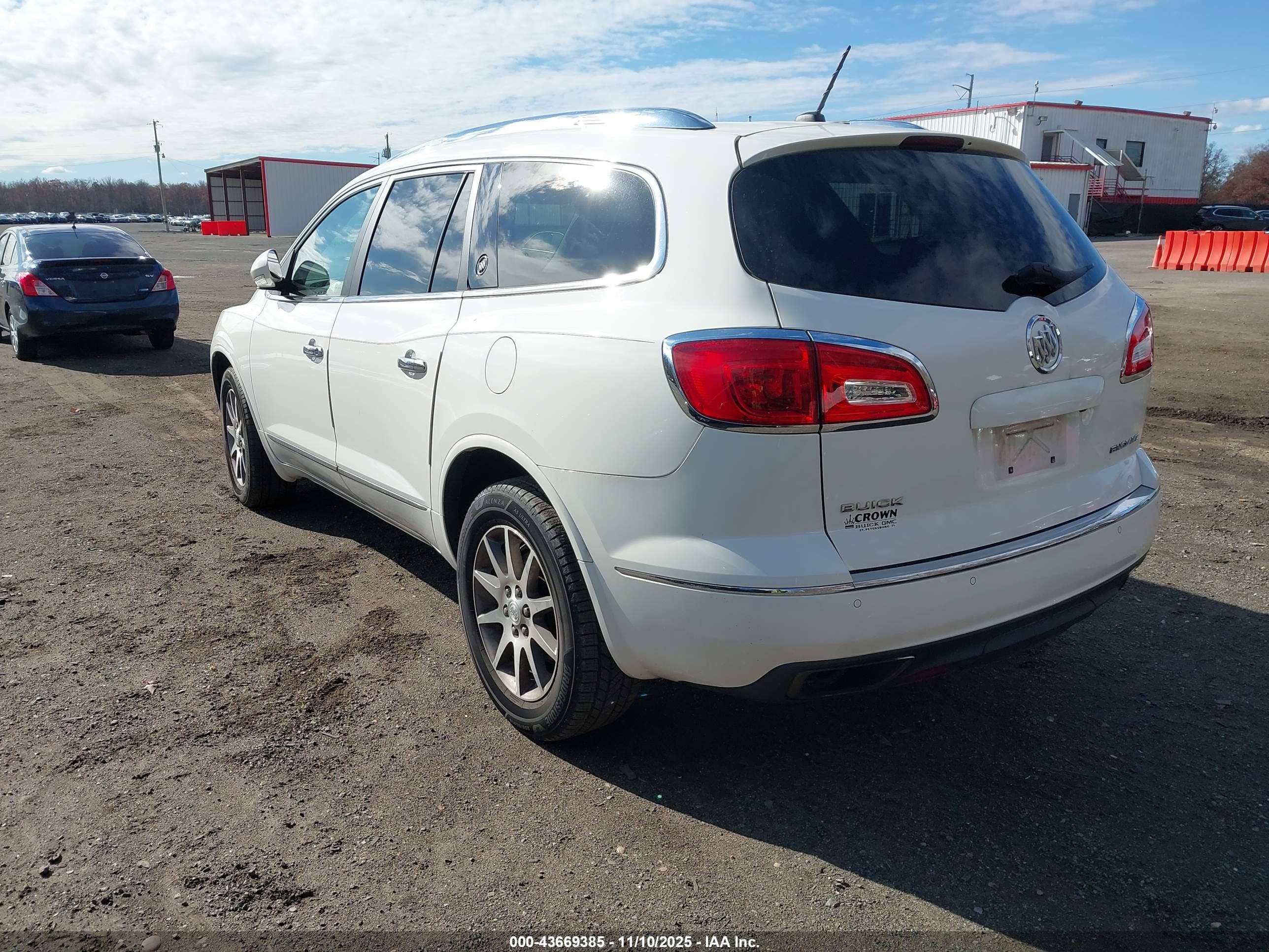 BUICK ENCLAVE image 3