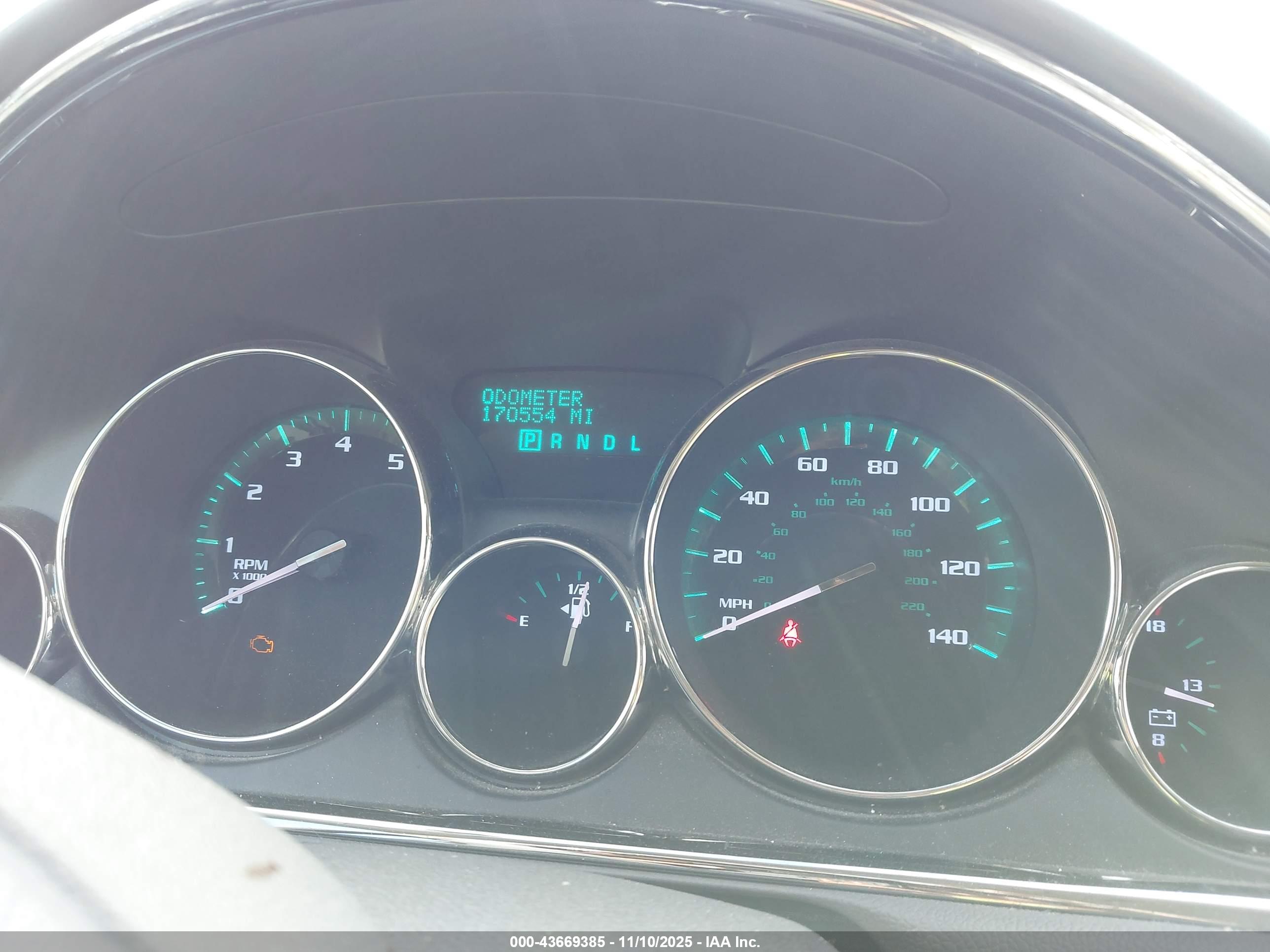 BUICK ENCLAVE image 7