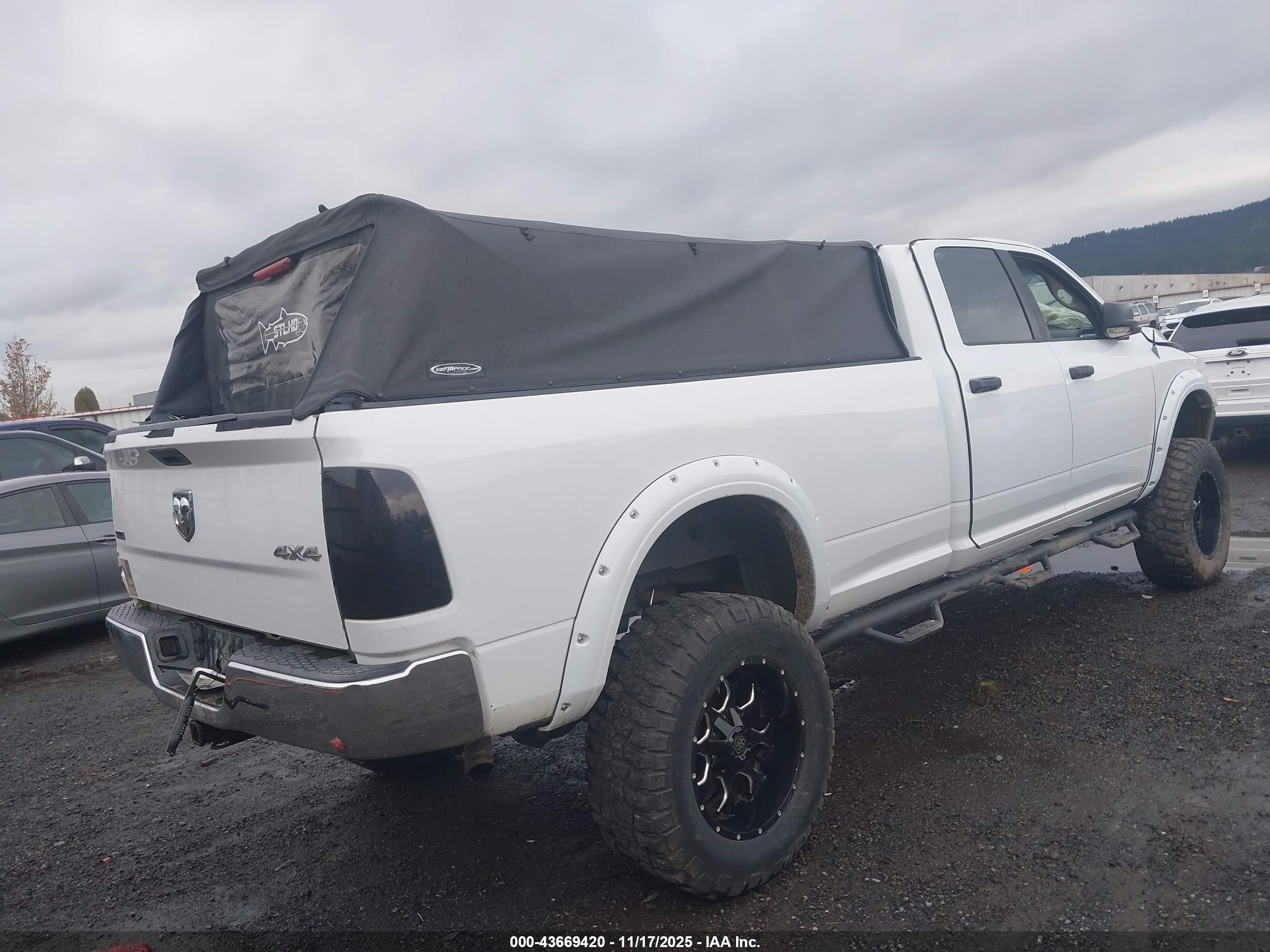 RAM 2500 image 4