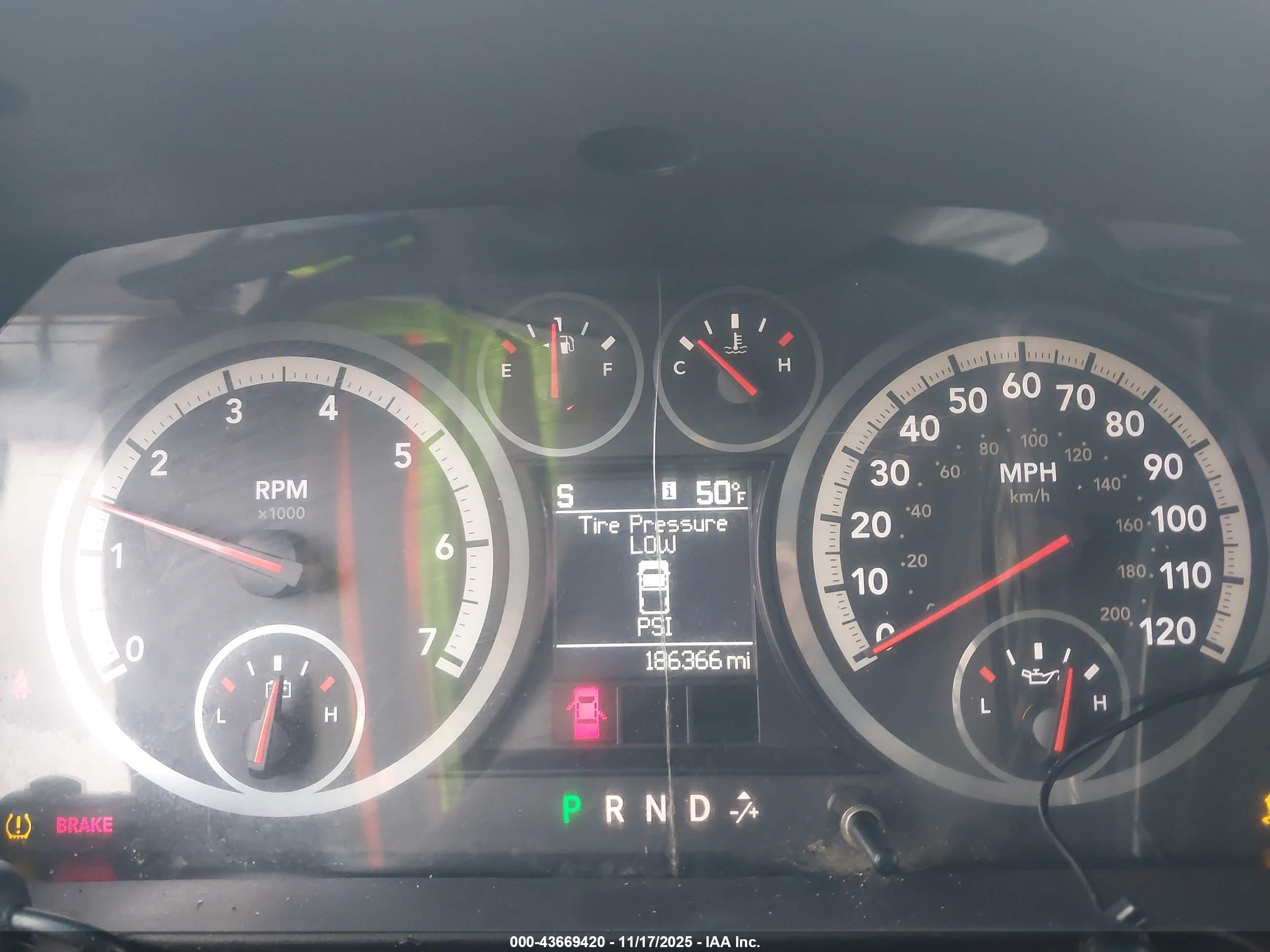 RAM 2500 image 7
