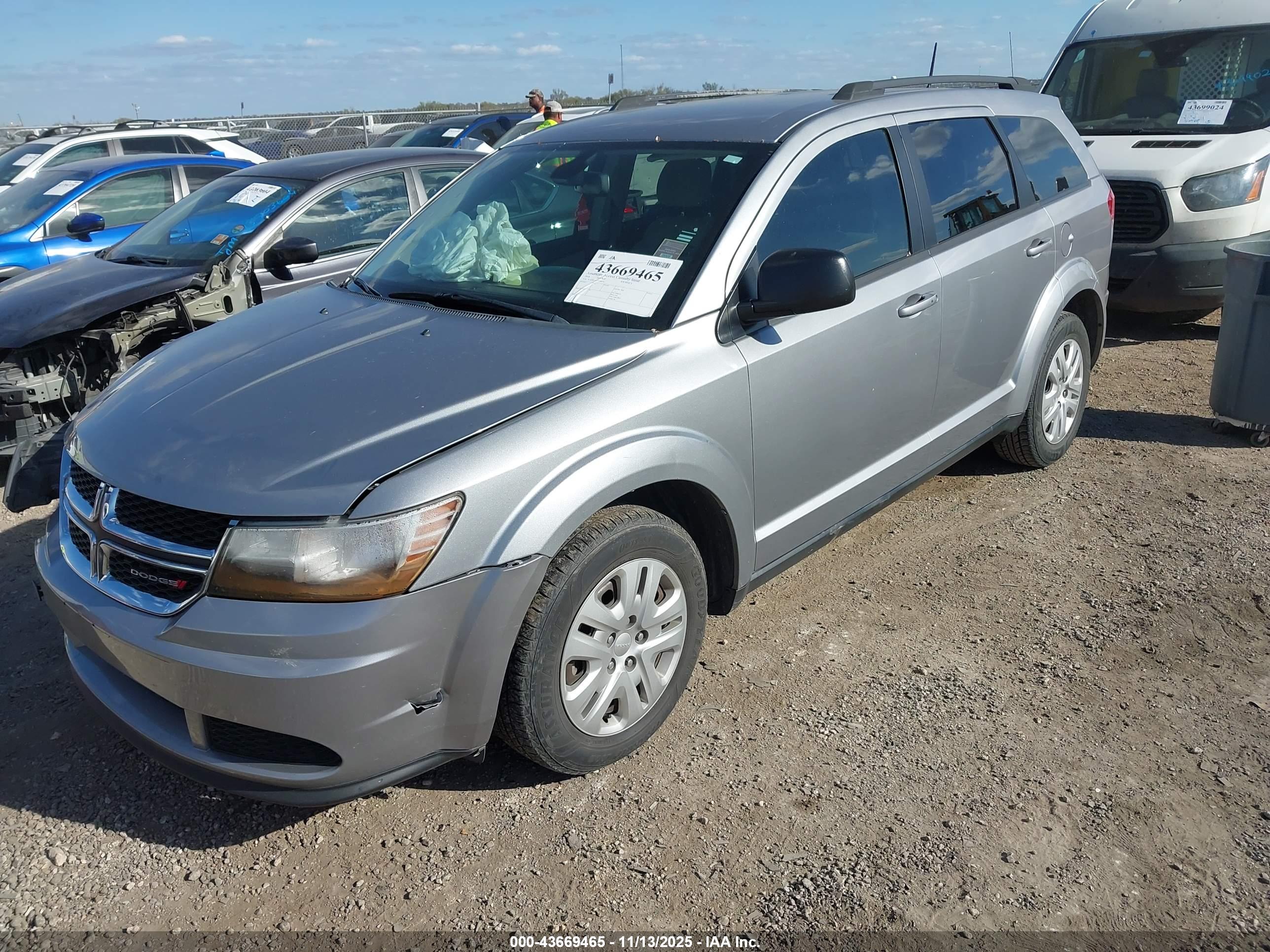 DODGE JOURNEY image 2