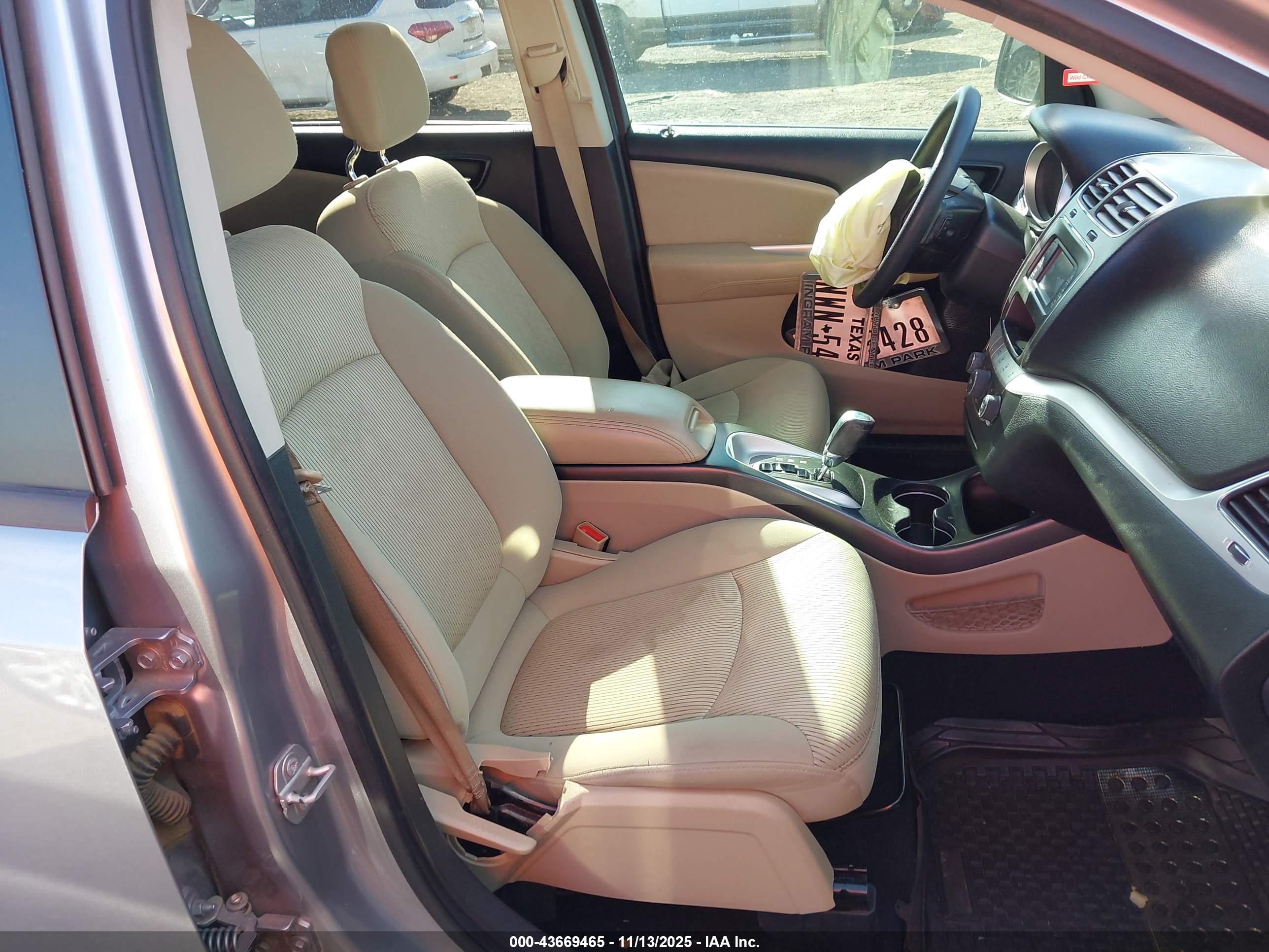 DODGE JOURNEY image 5