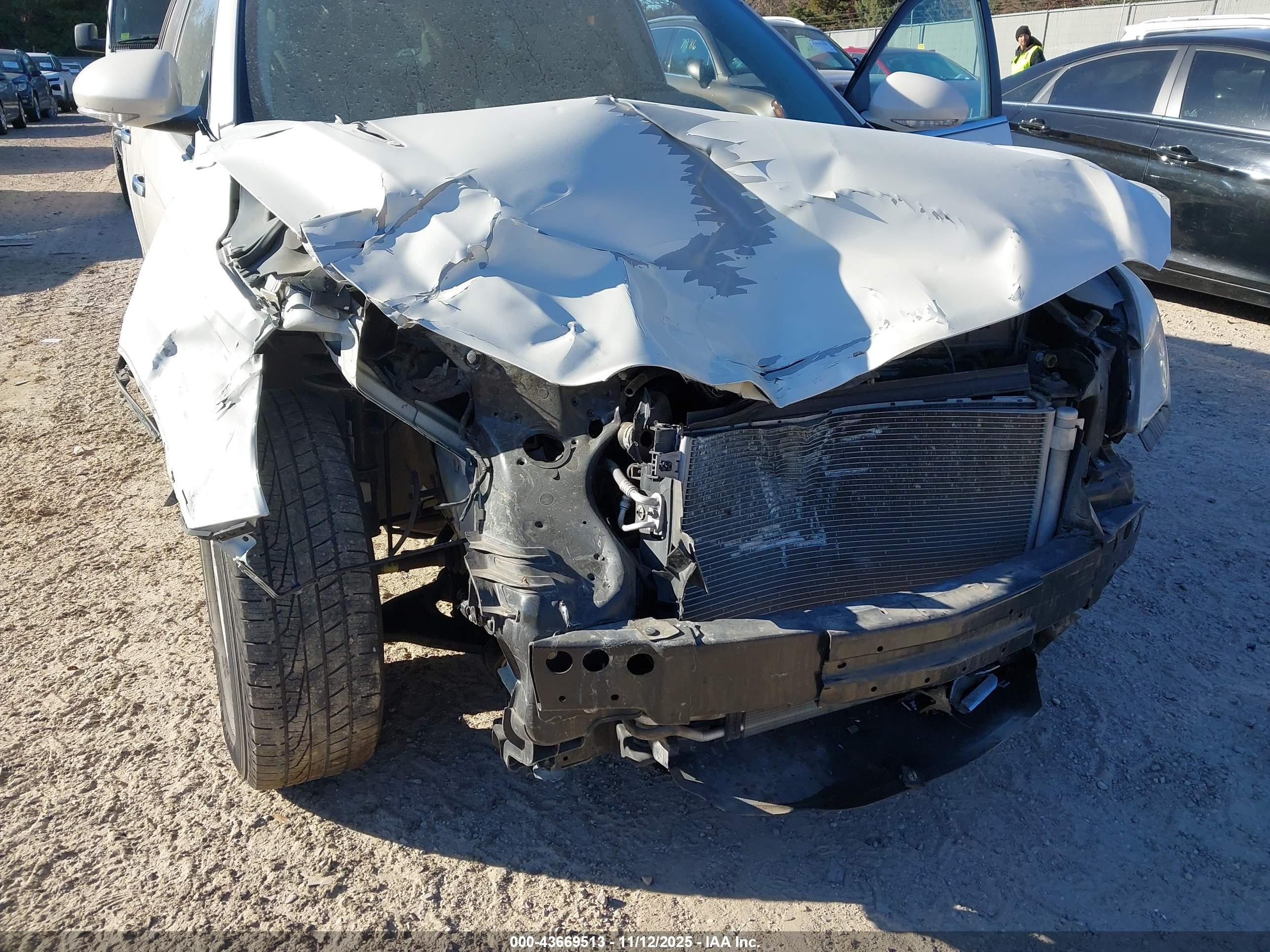 BUICK ENCLAVE image 6