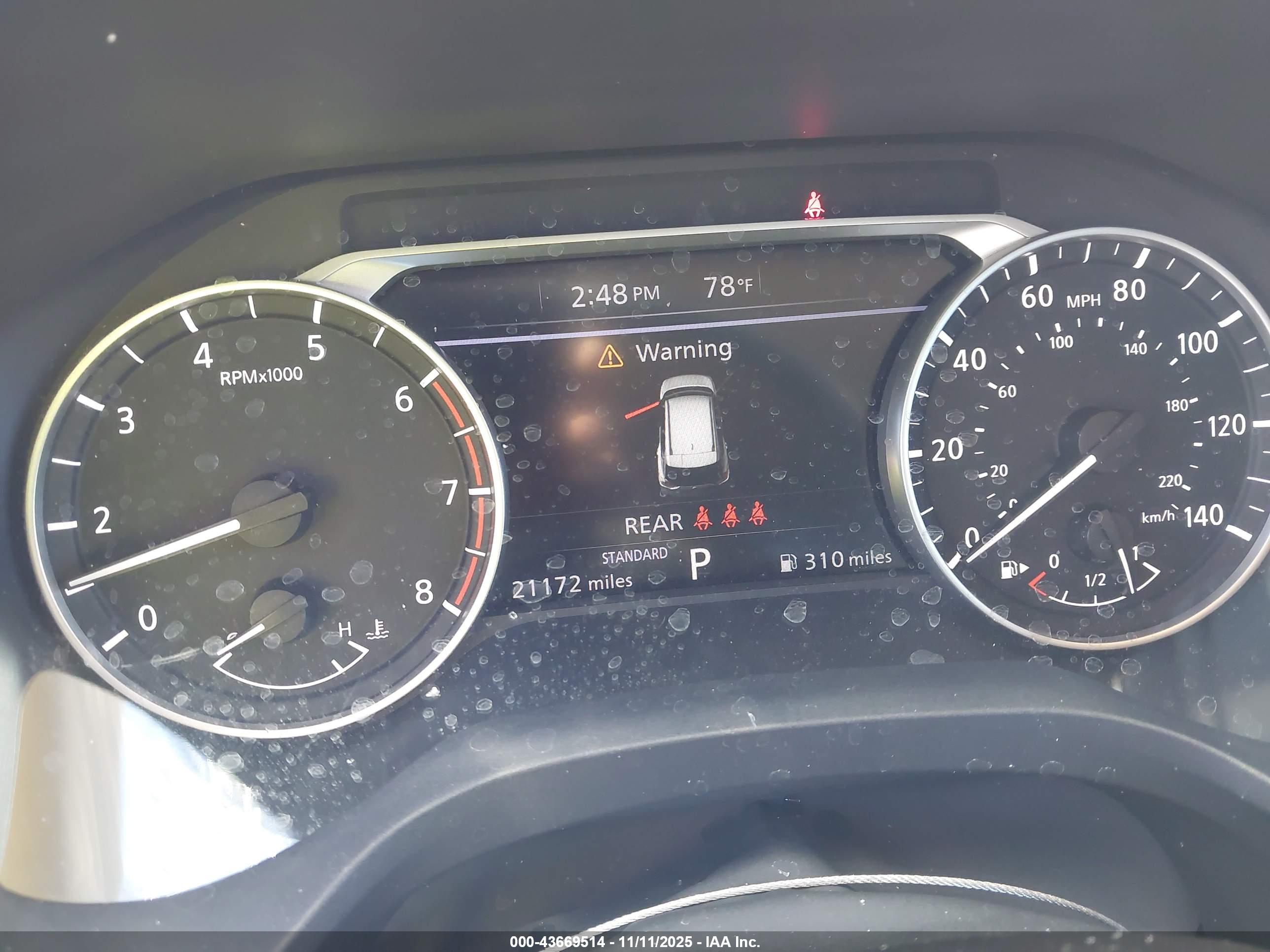 NISSAN ROGUE image 7