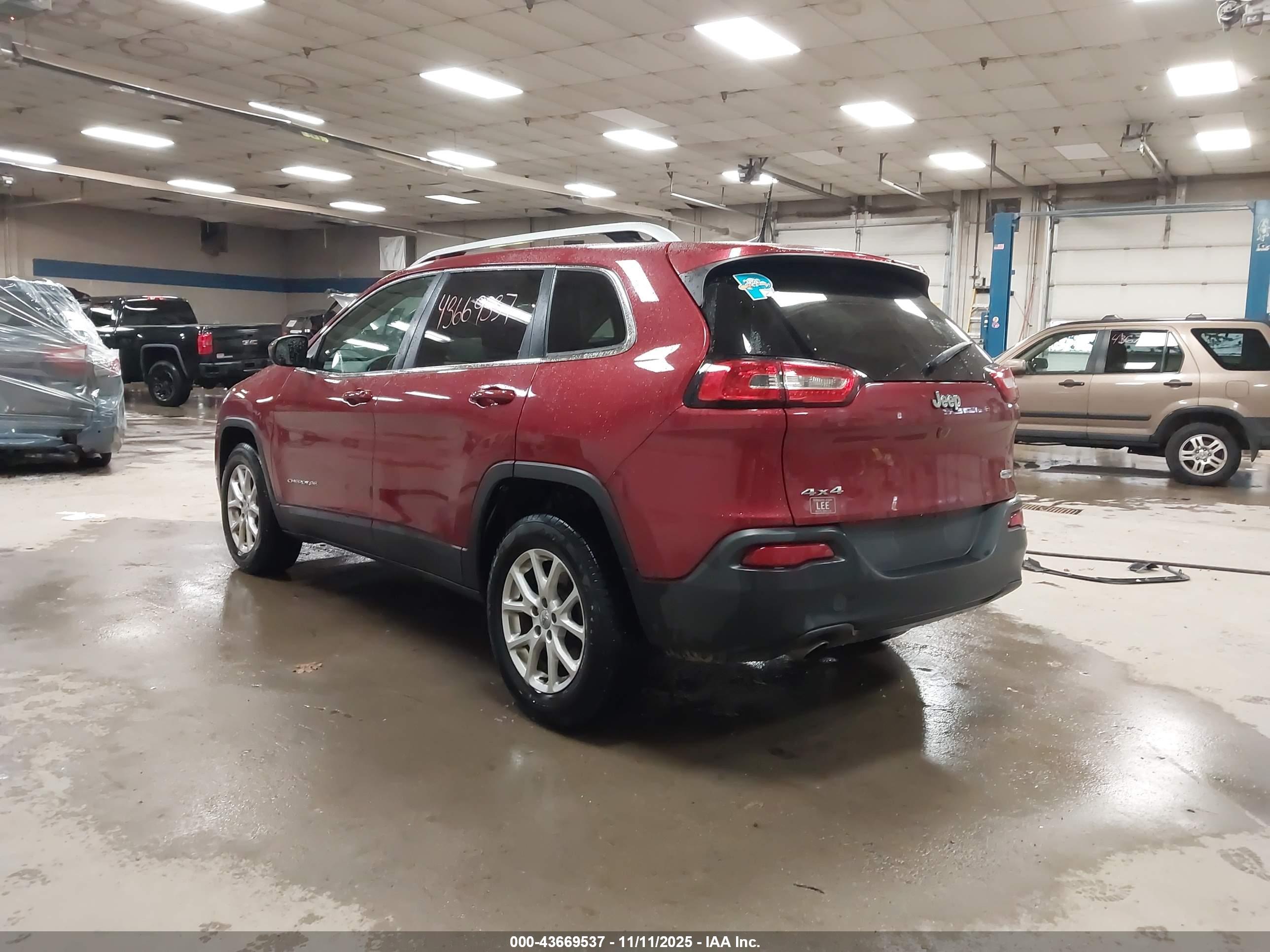 JEEP CHEROKEE image 3