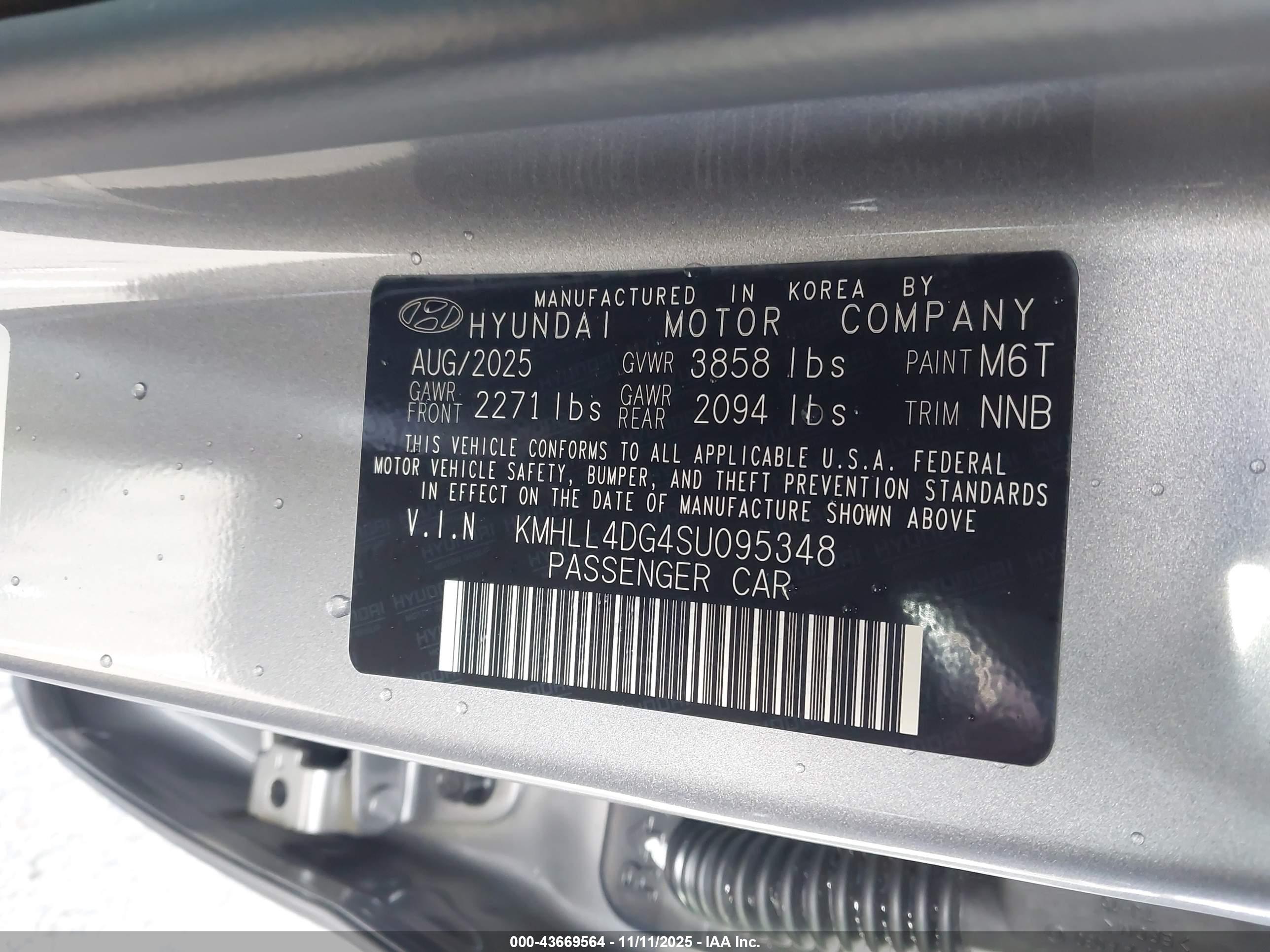 HYUNDAI ELANTRA image 9