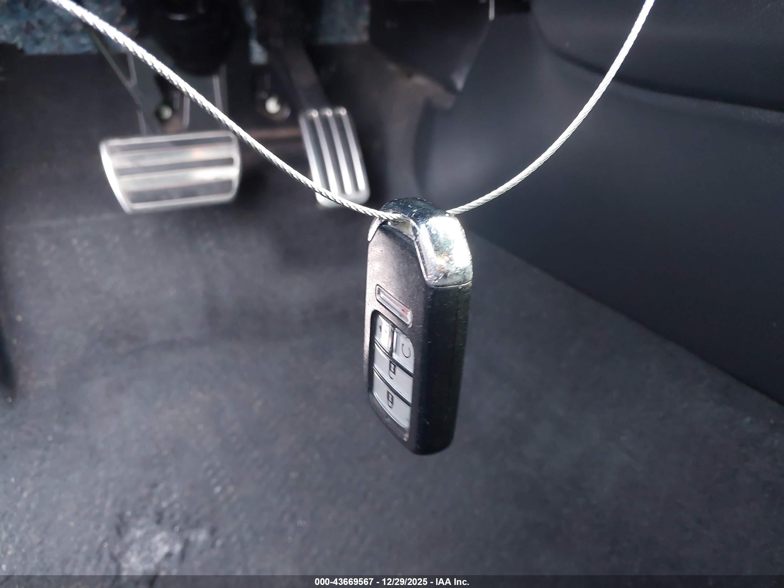 HONDA ACCORD image 11