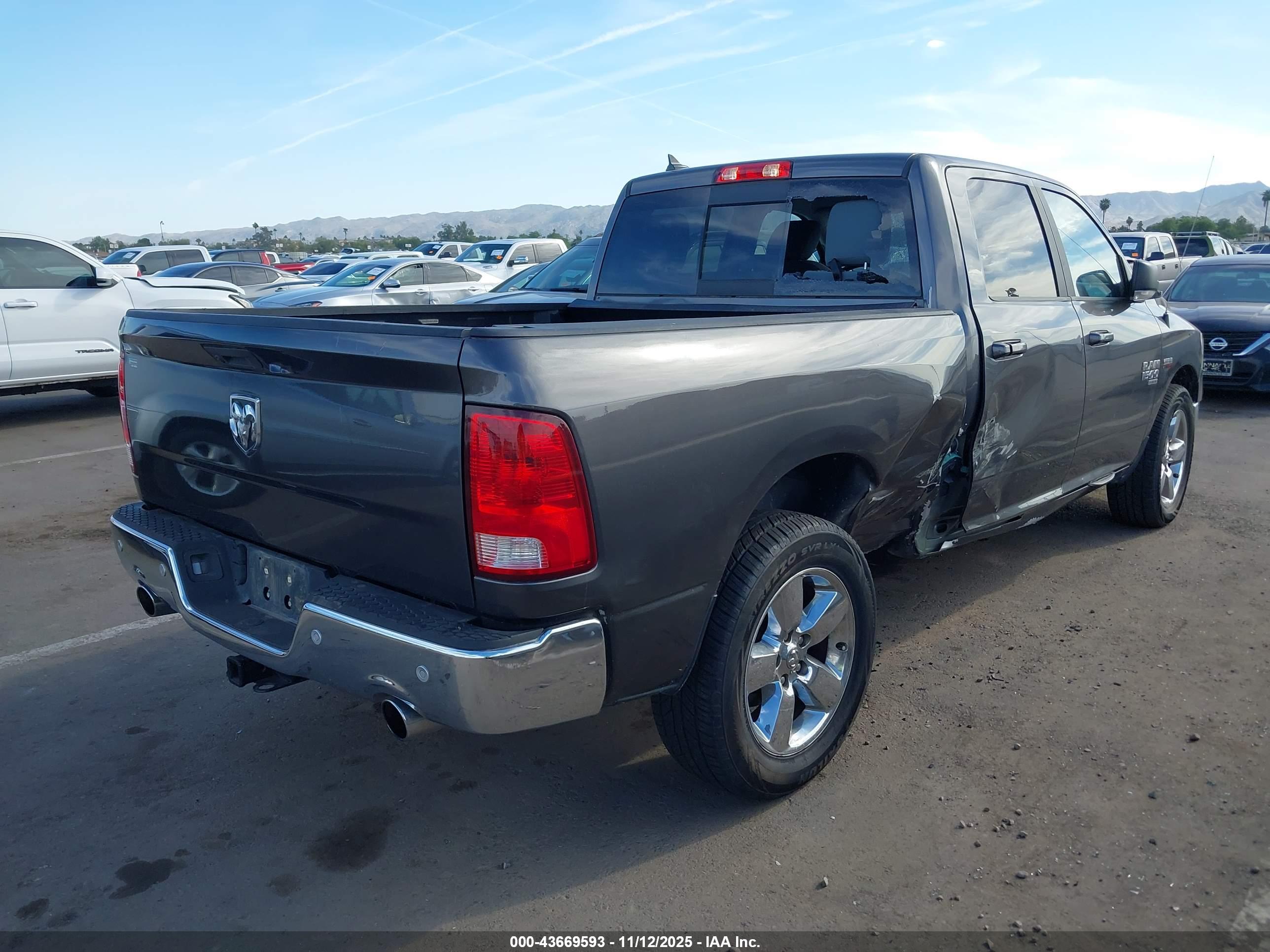 RAM 1500 image 4