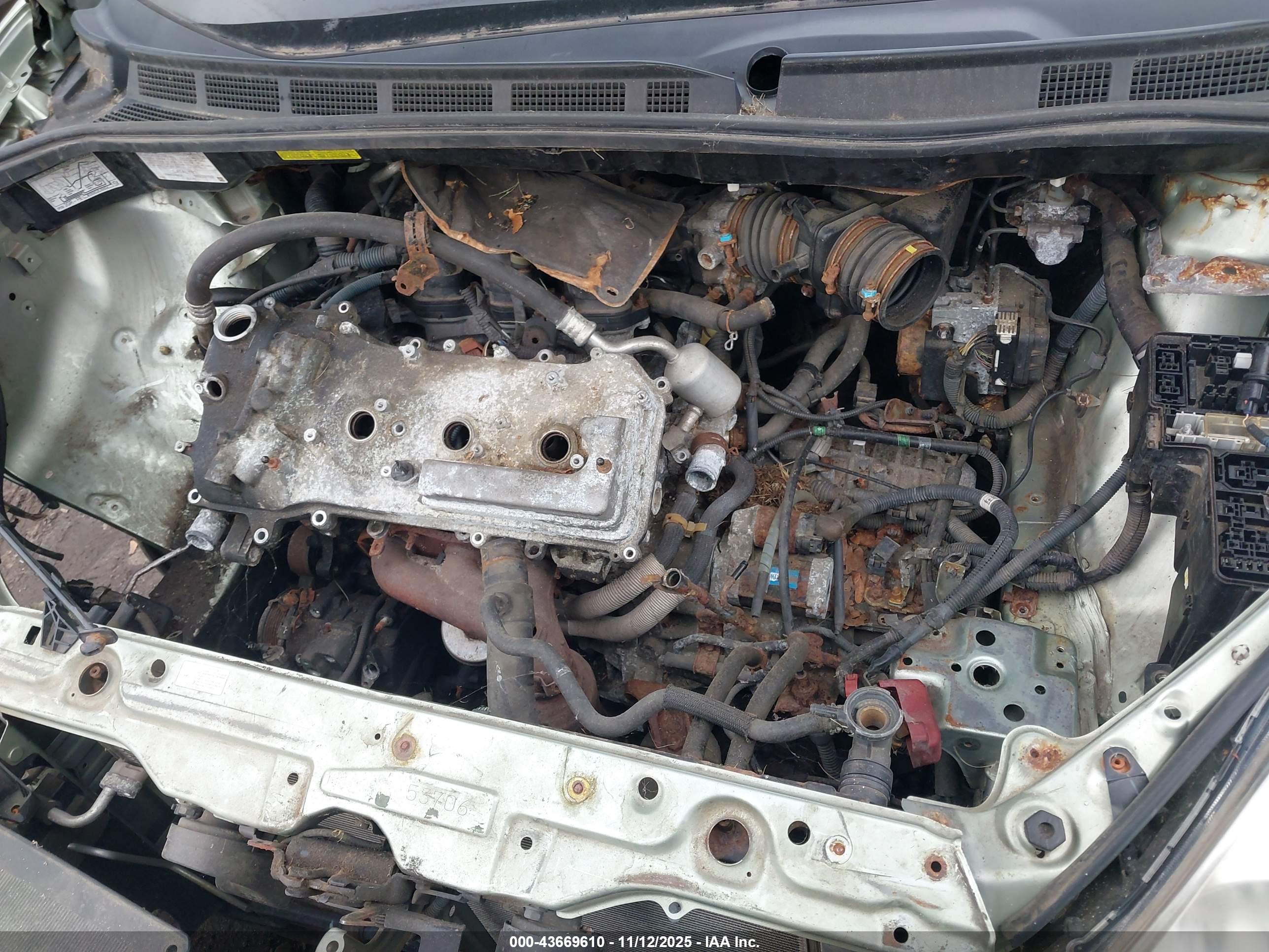 TOYOTA SIENNA image 10
