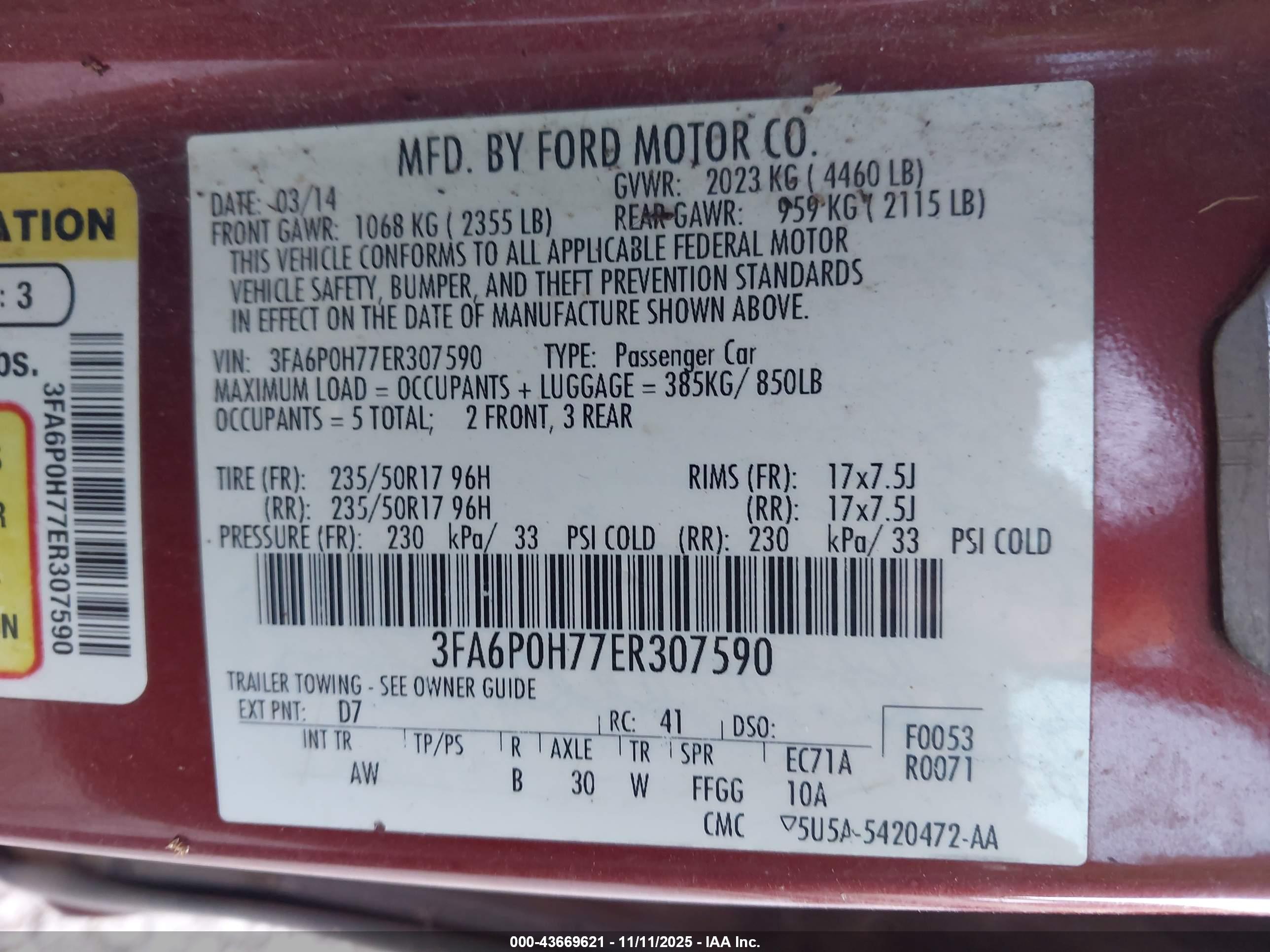 FORD FUSION image 9