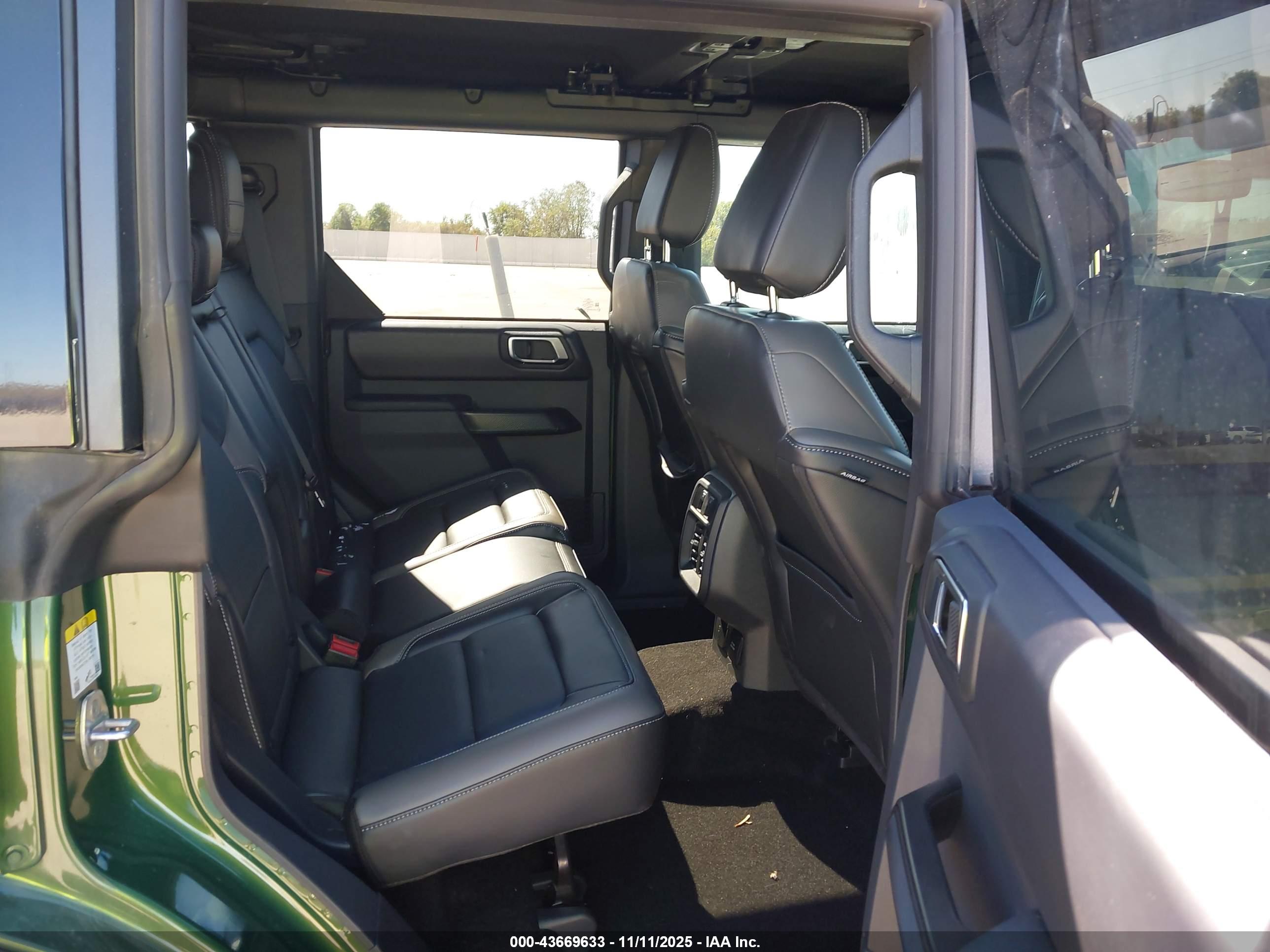 FORD BRONCO image 8