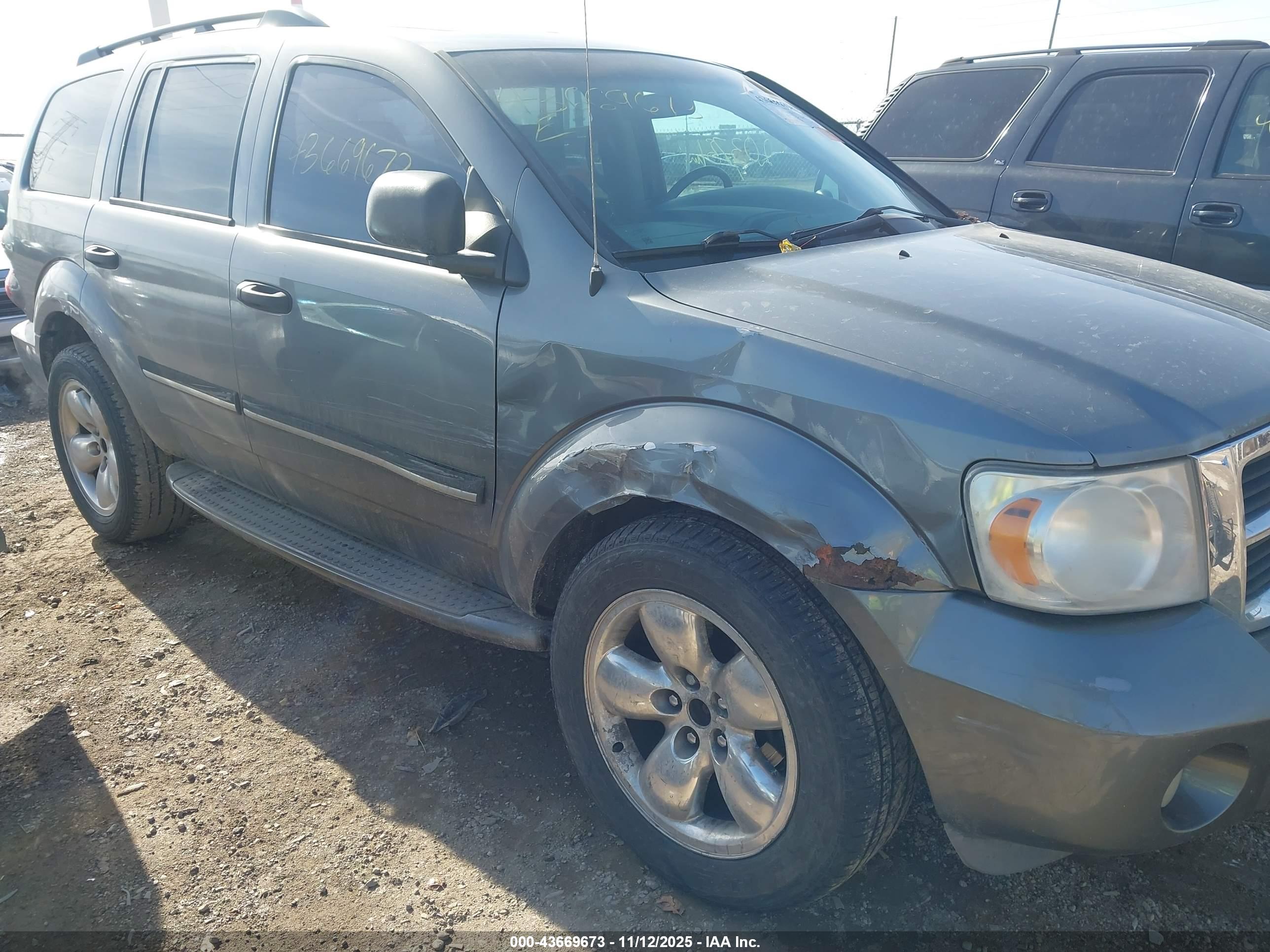 DODGE DURANGO image 6