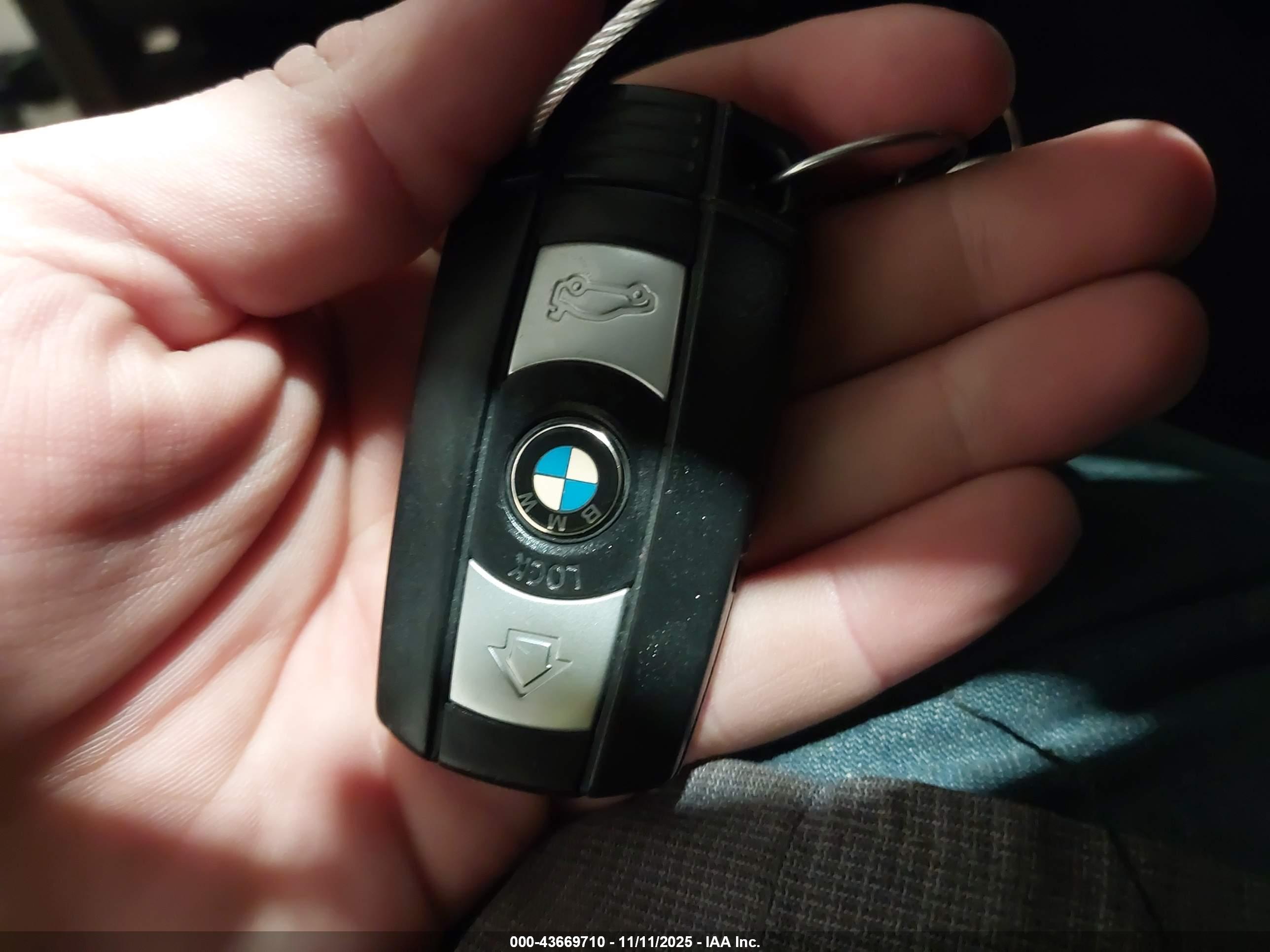 BMW X1 image 11