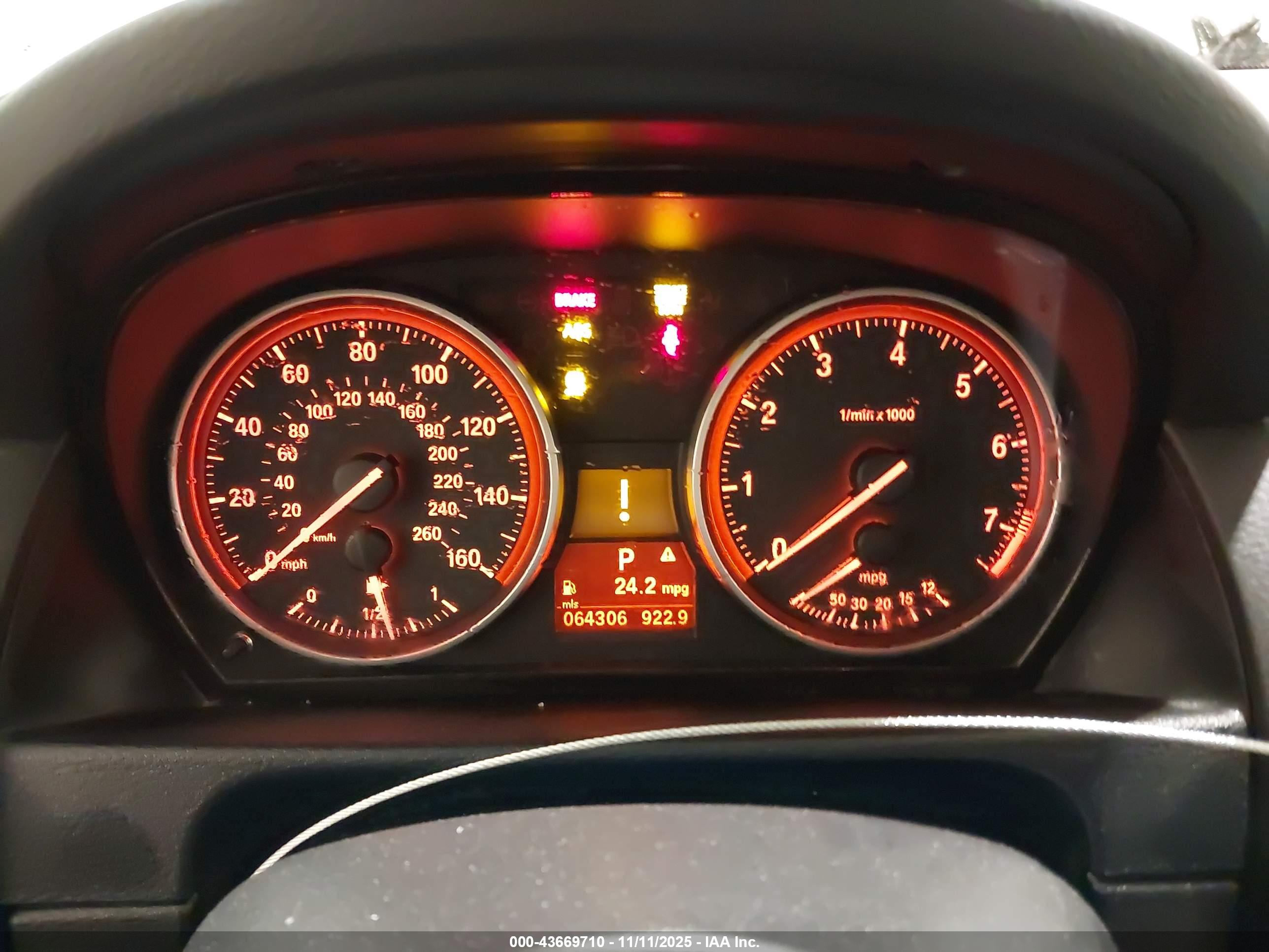 BMW X1 image 7