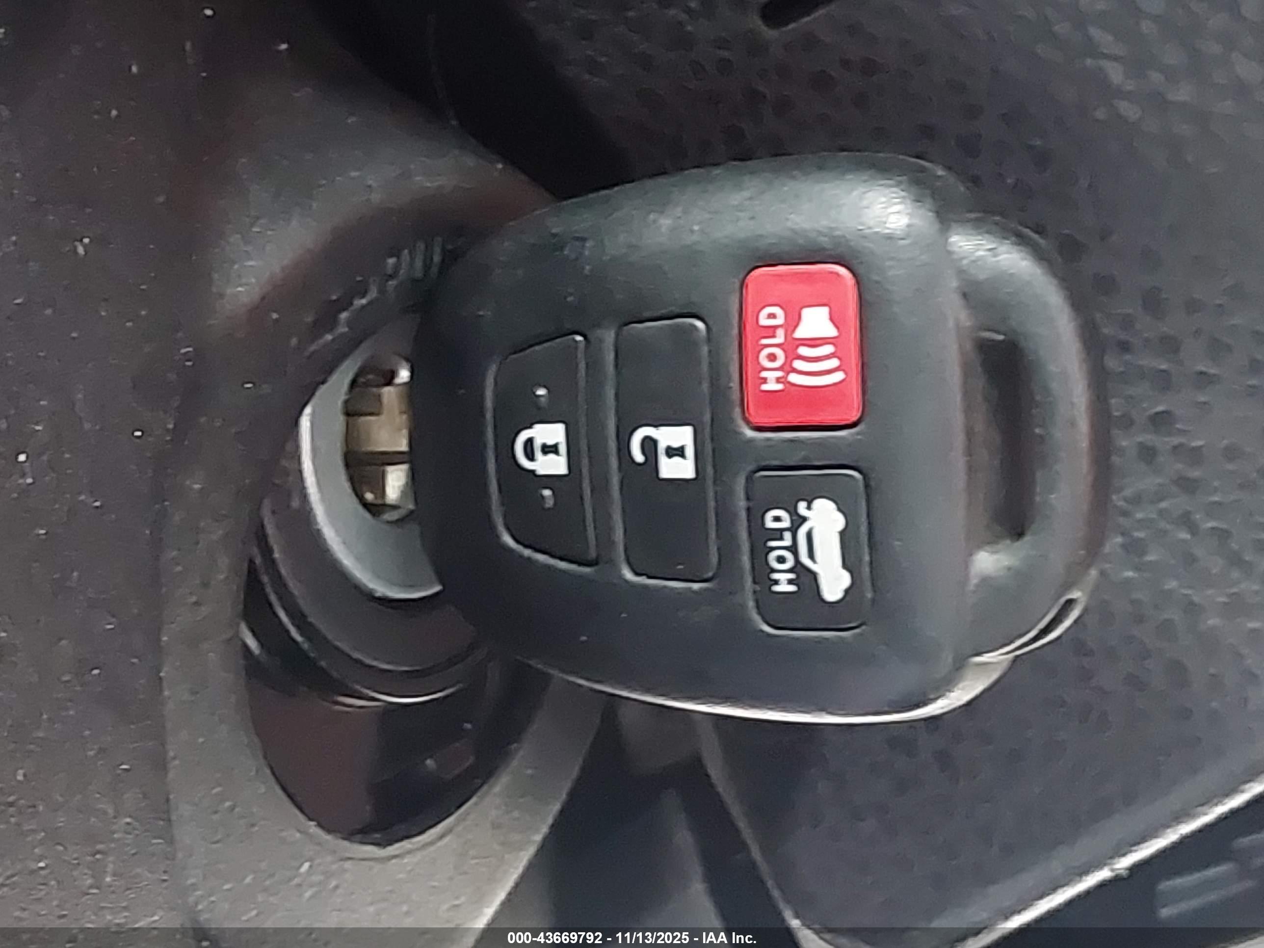 TOYOTA COROLLA image 11