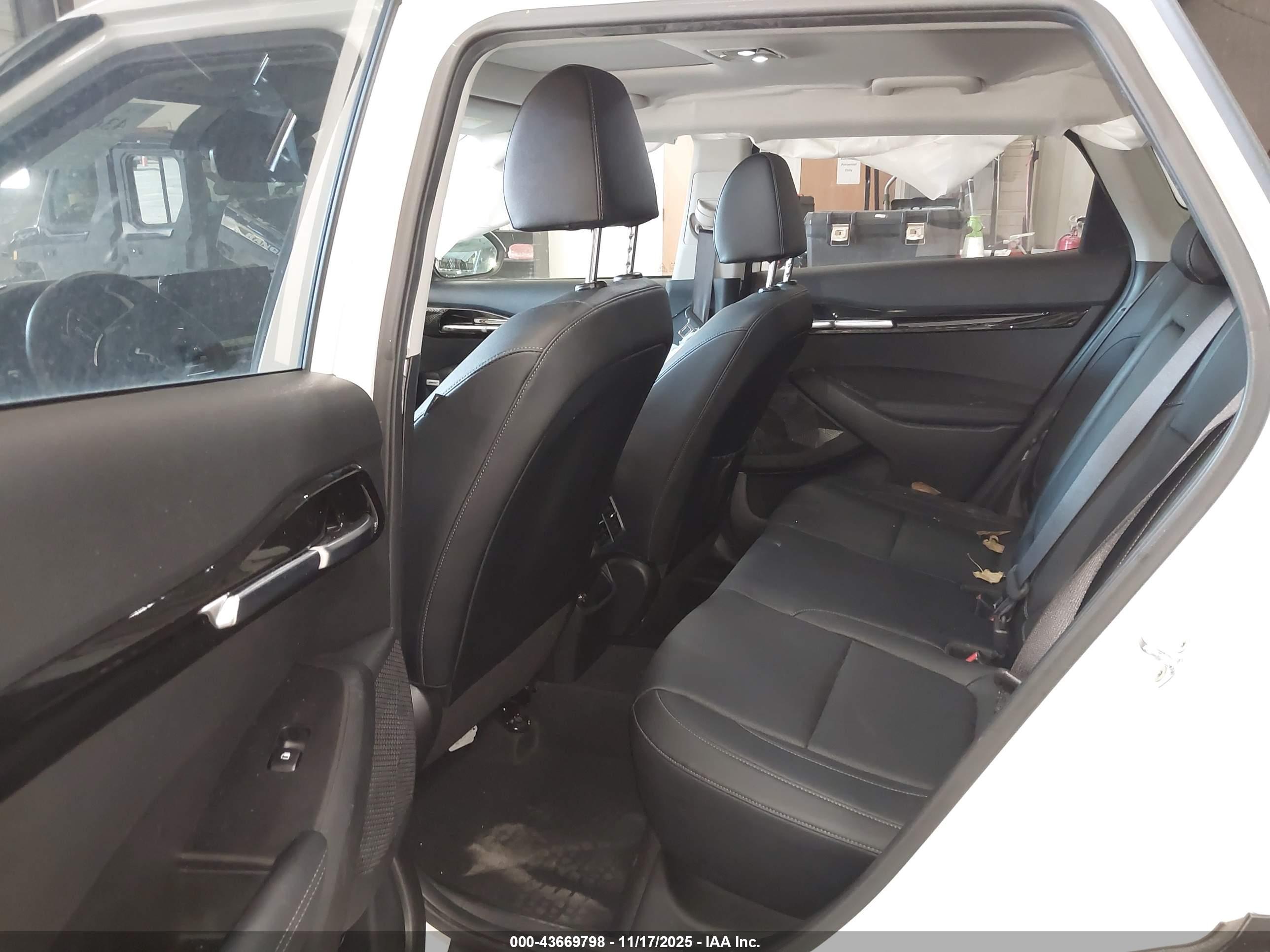KIA SELTOS image 8