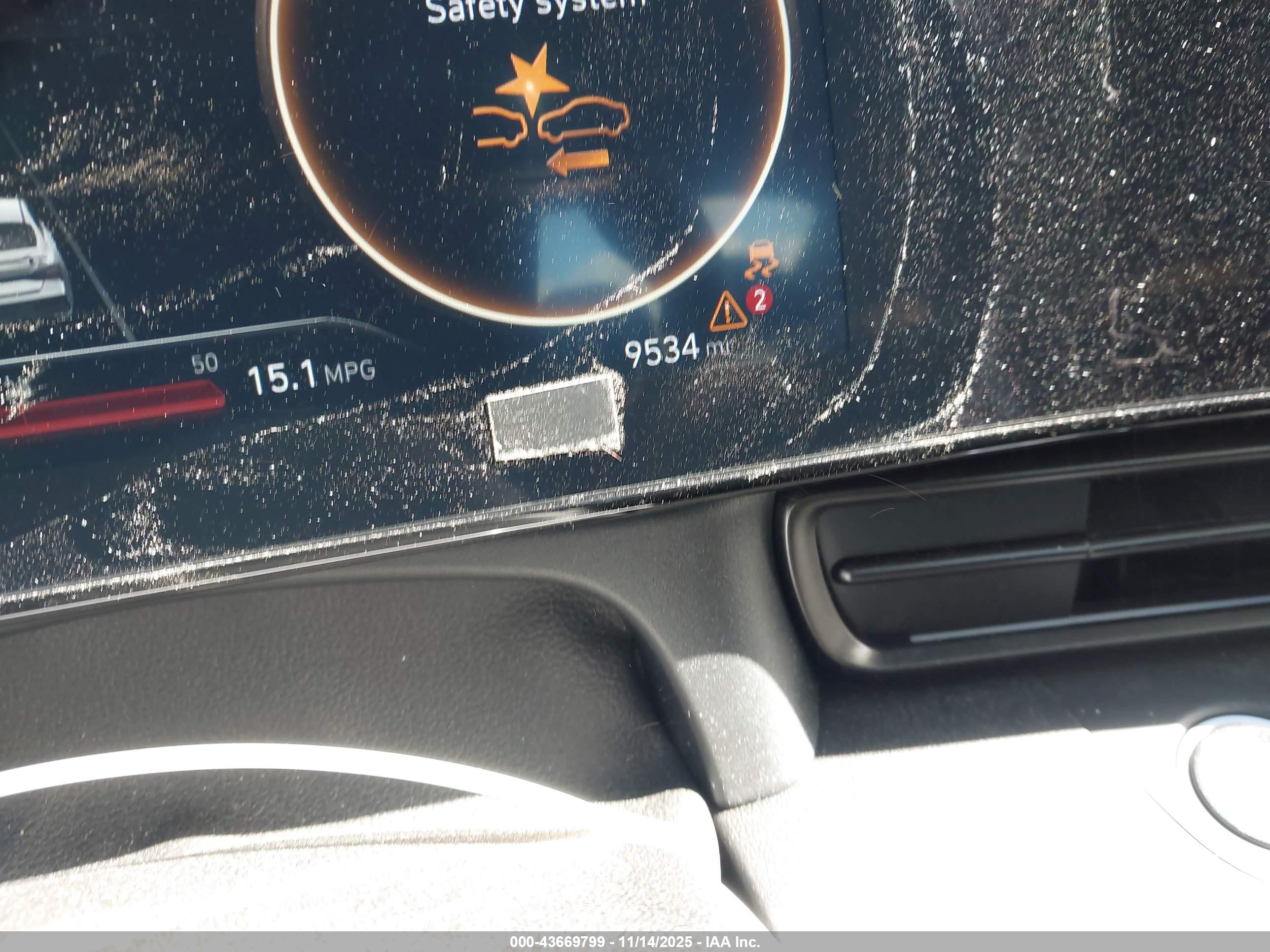 HYUNDAI ELANTRA image 7