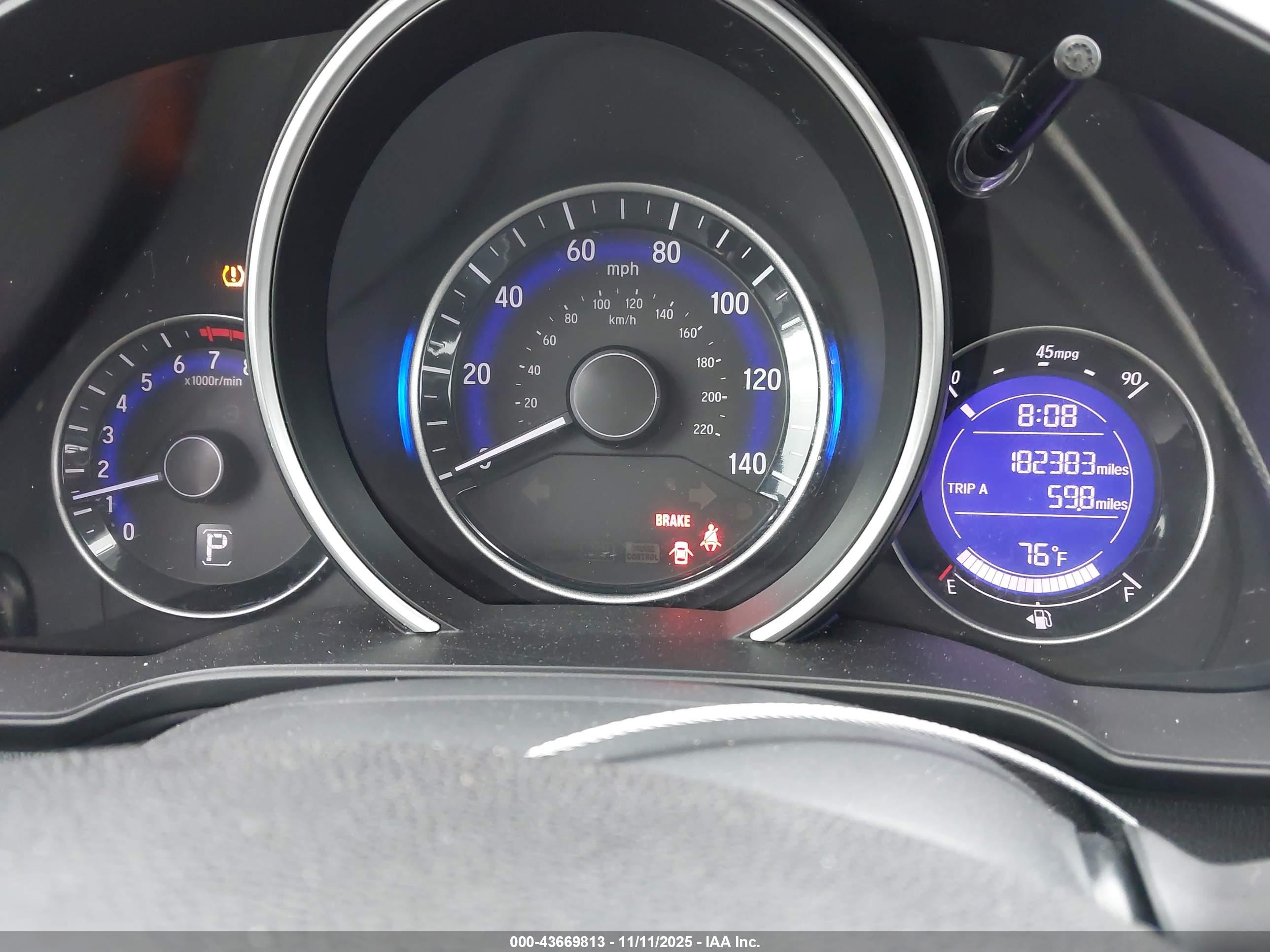 HONDA FIT image 7