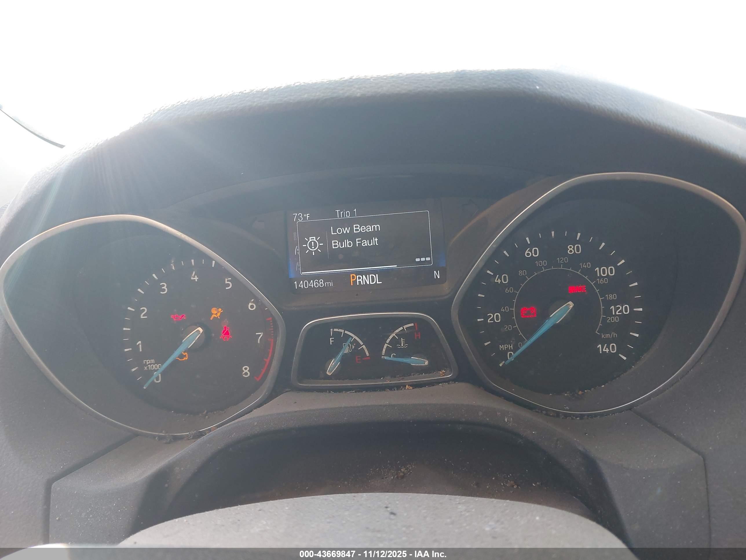 FORD FOCUS image 7