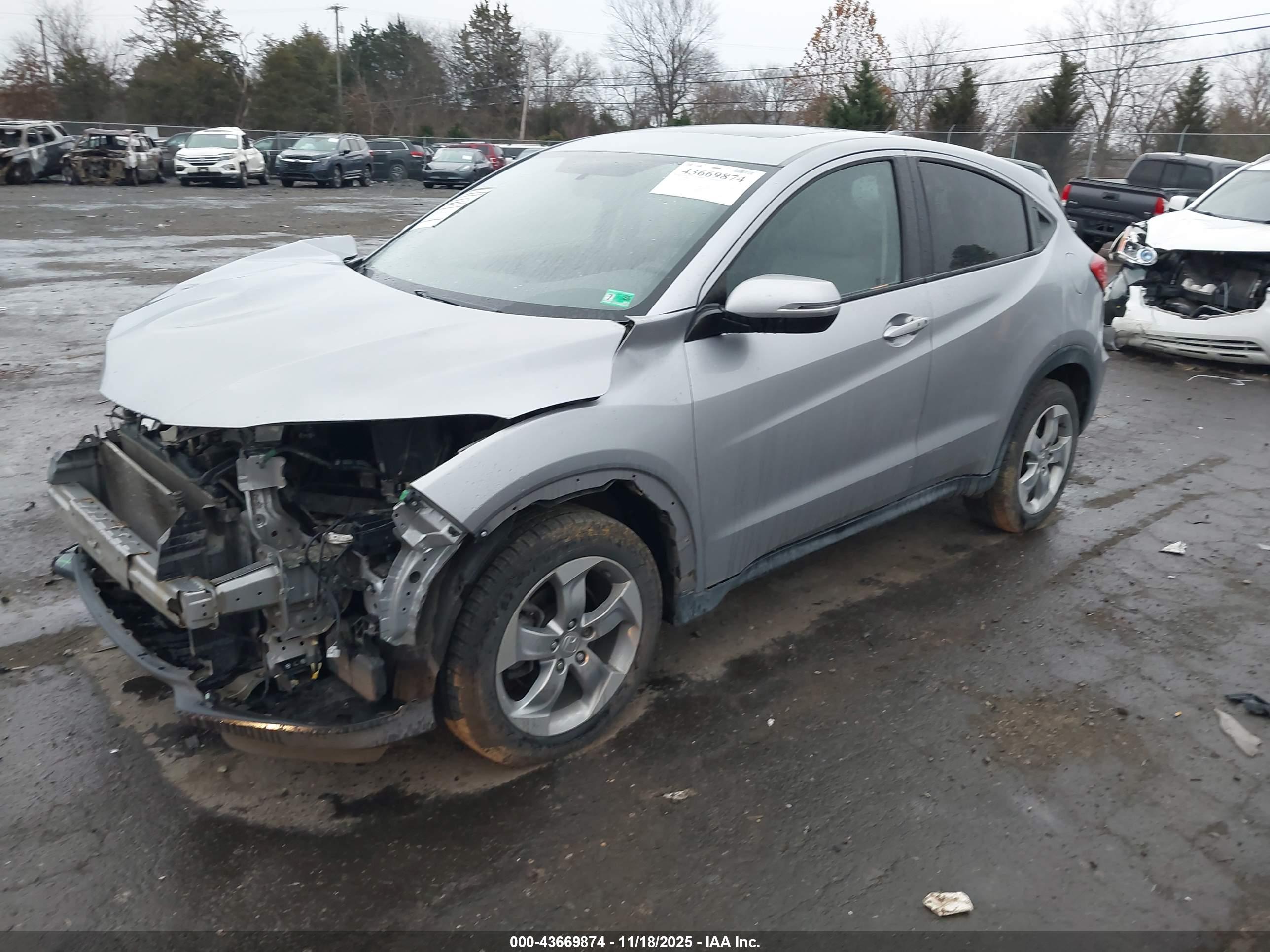 HONDA HR-V image 2