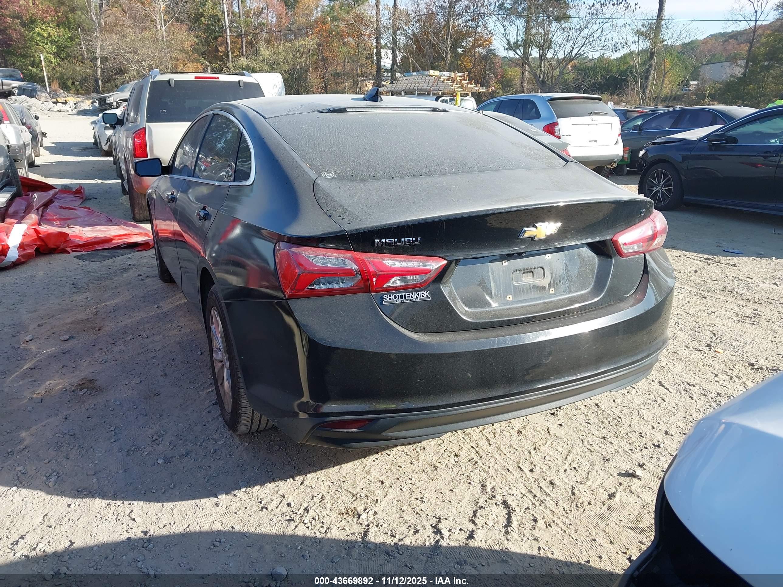 CHEVROLET MALIBU image 3