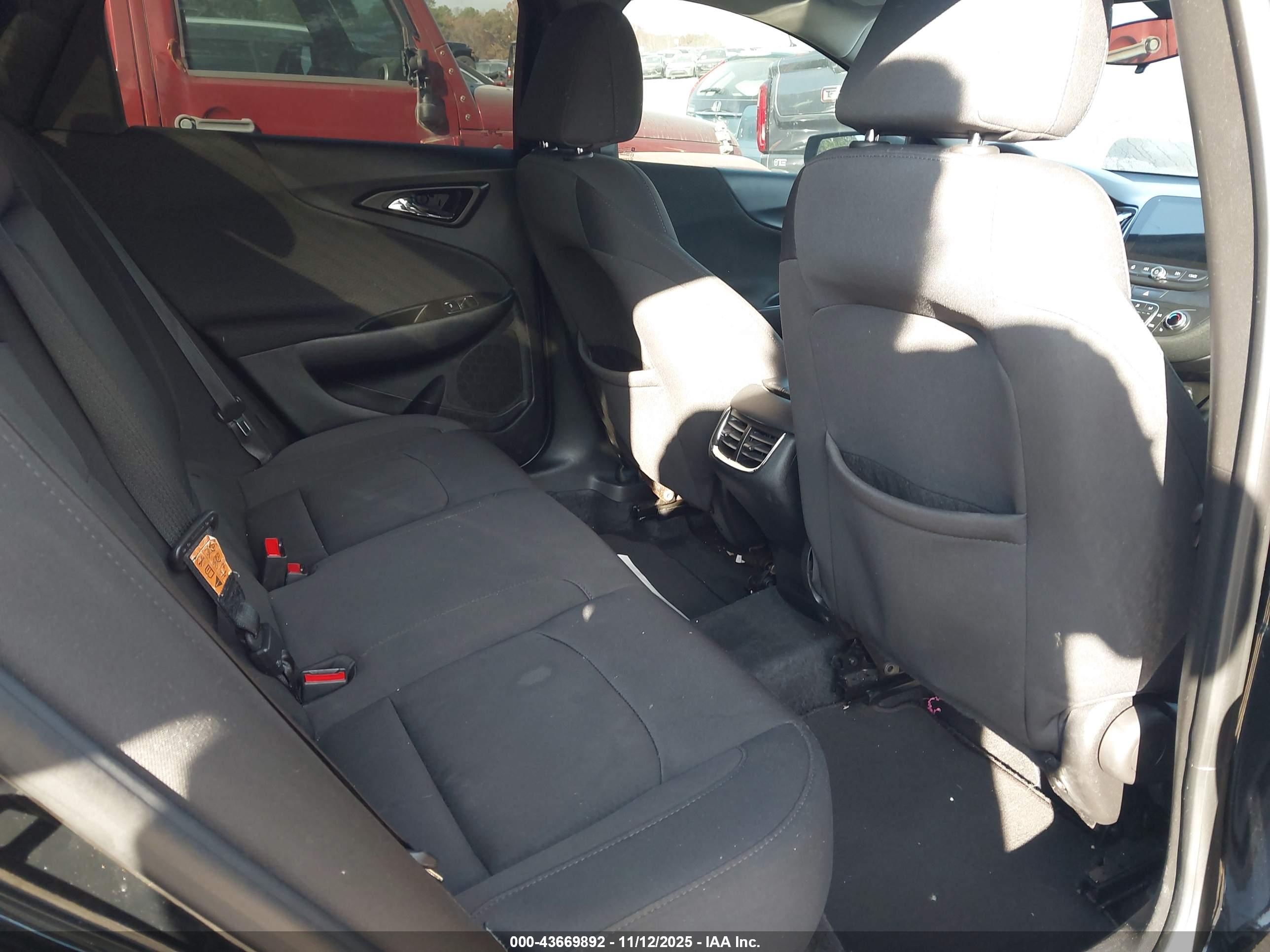 CHEVROLET MALIBU image 8