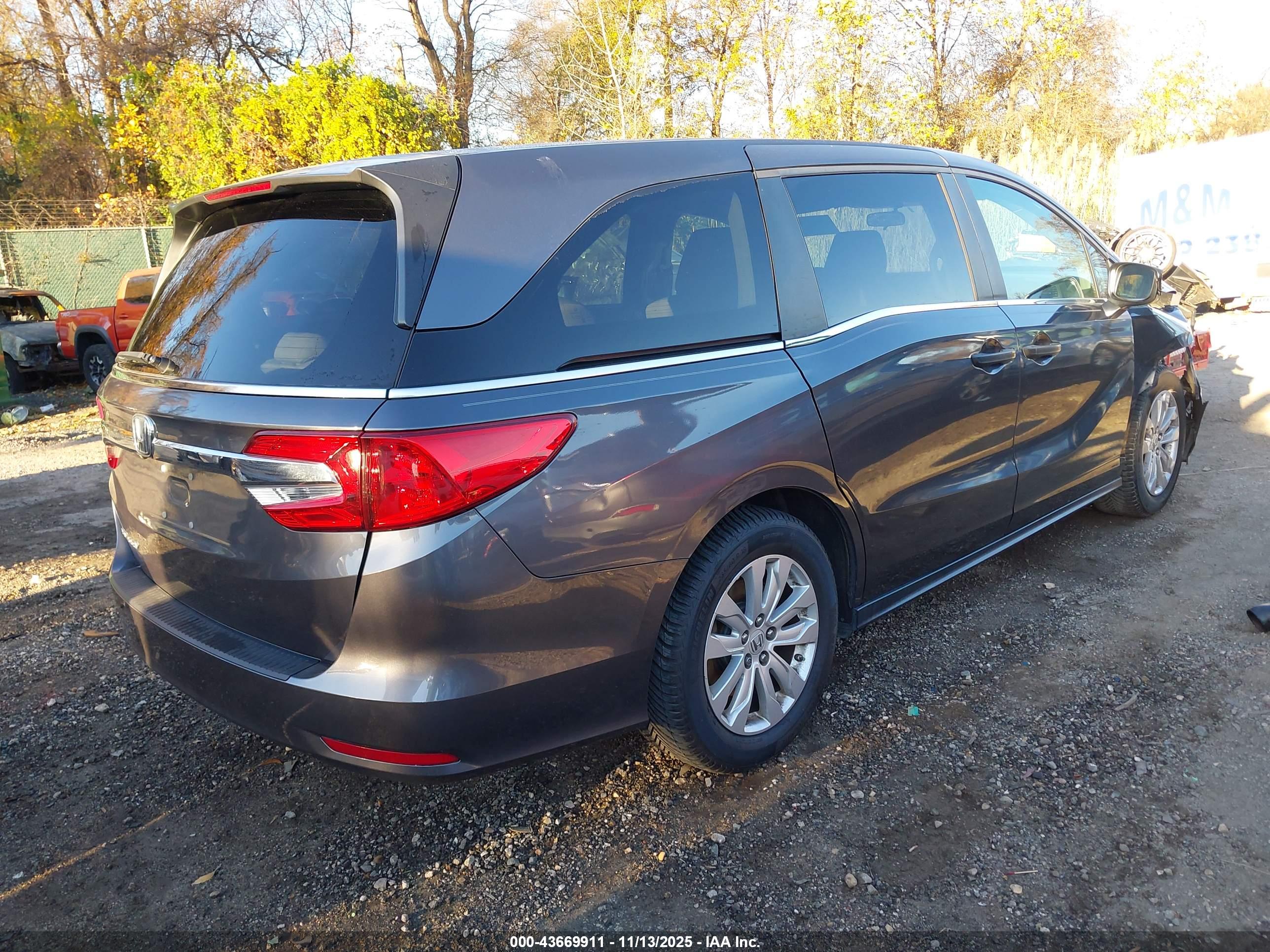 HONDA ODYSSEY image 4