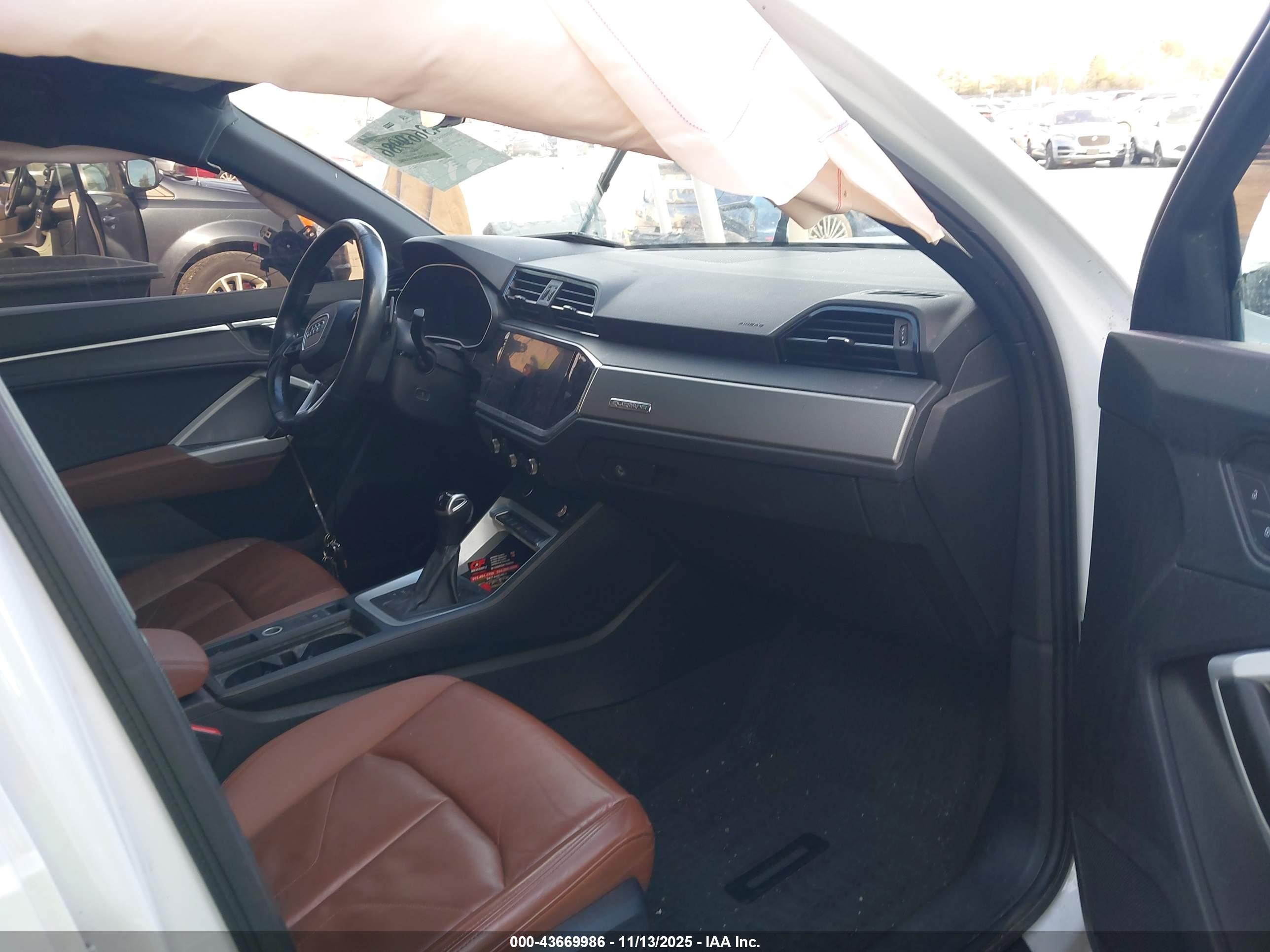AUDI Q3 image 5