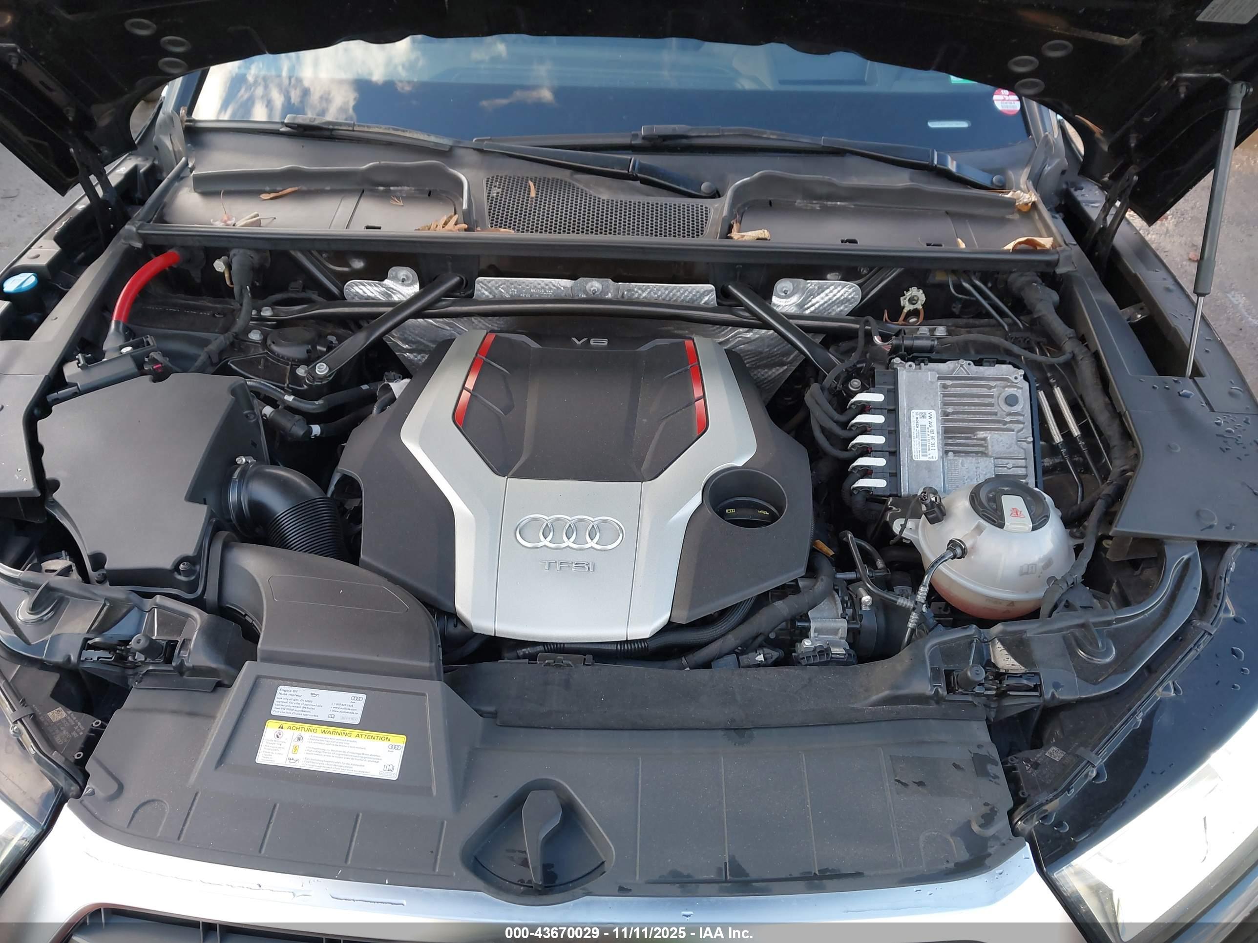 AUDI SQ5 image 10