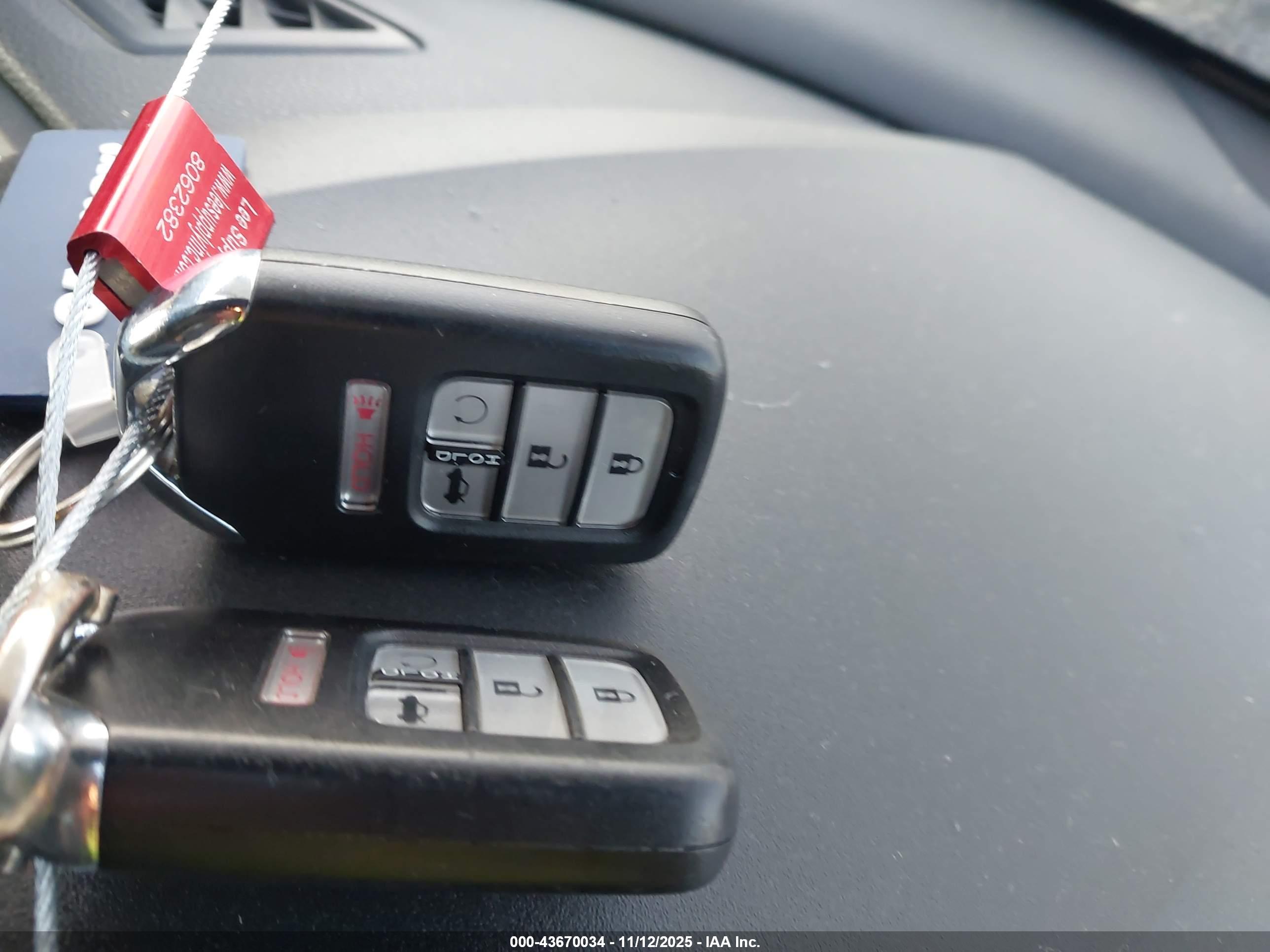 HONDA CIVIC image 11