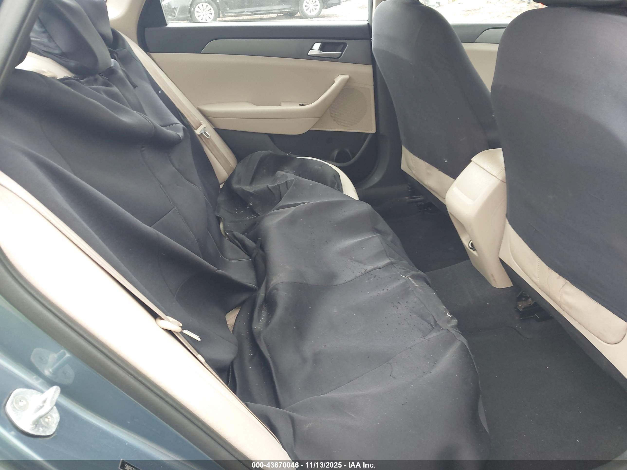 HYUNDAI SONATA image 8