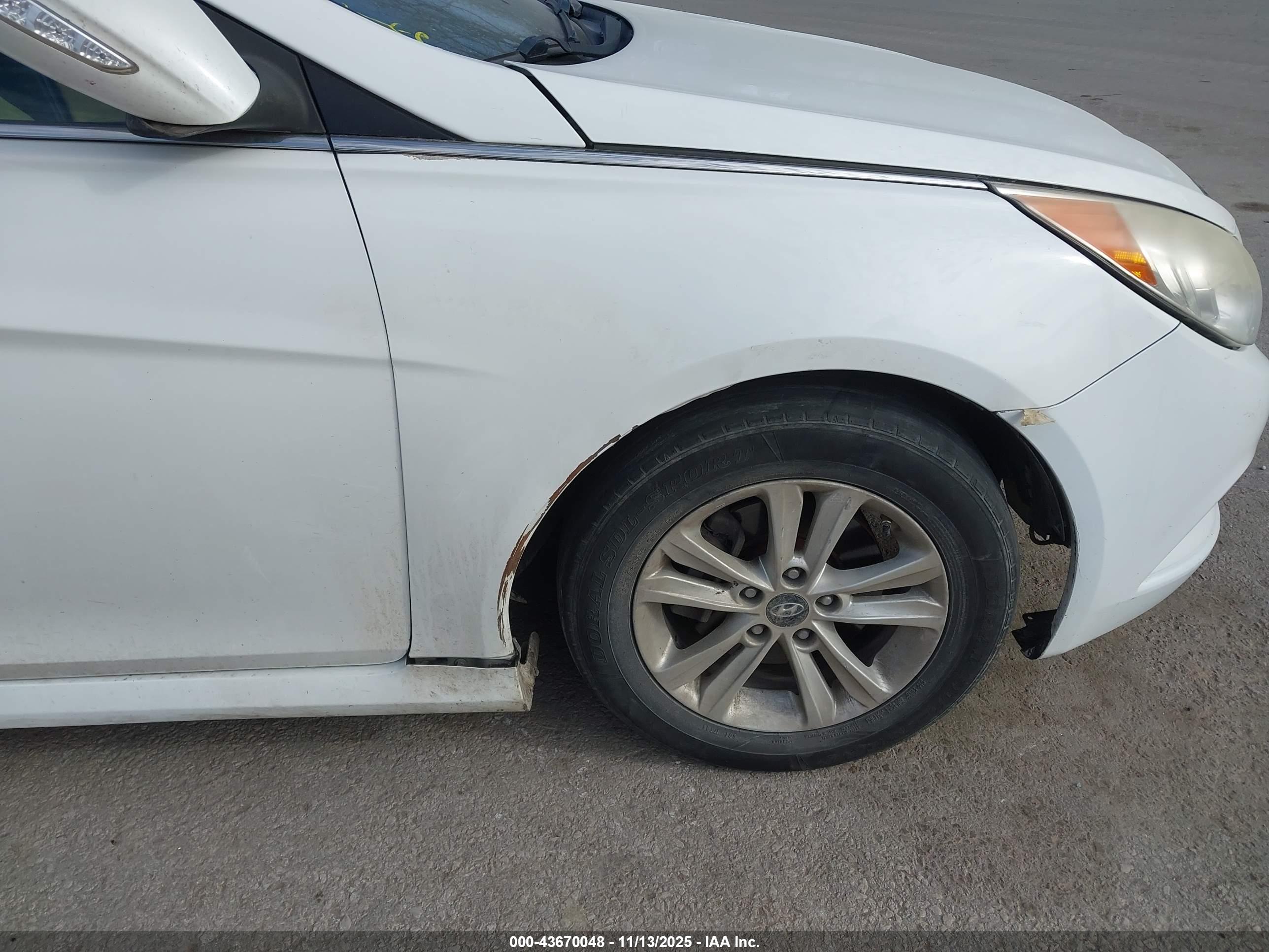 HYUNDAI SONATA image 6