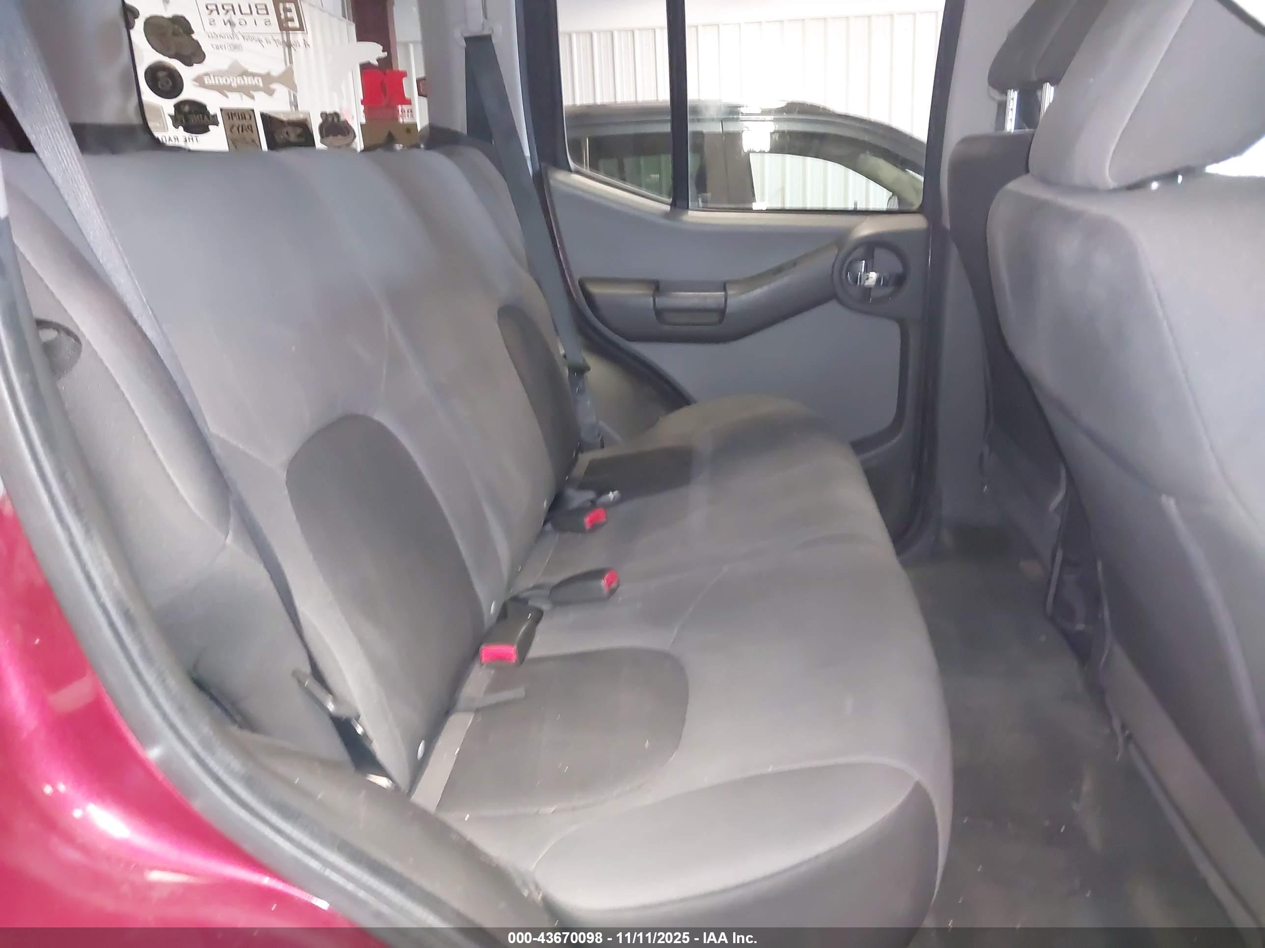 NISSAN XTERRA image 8