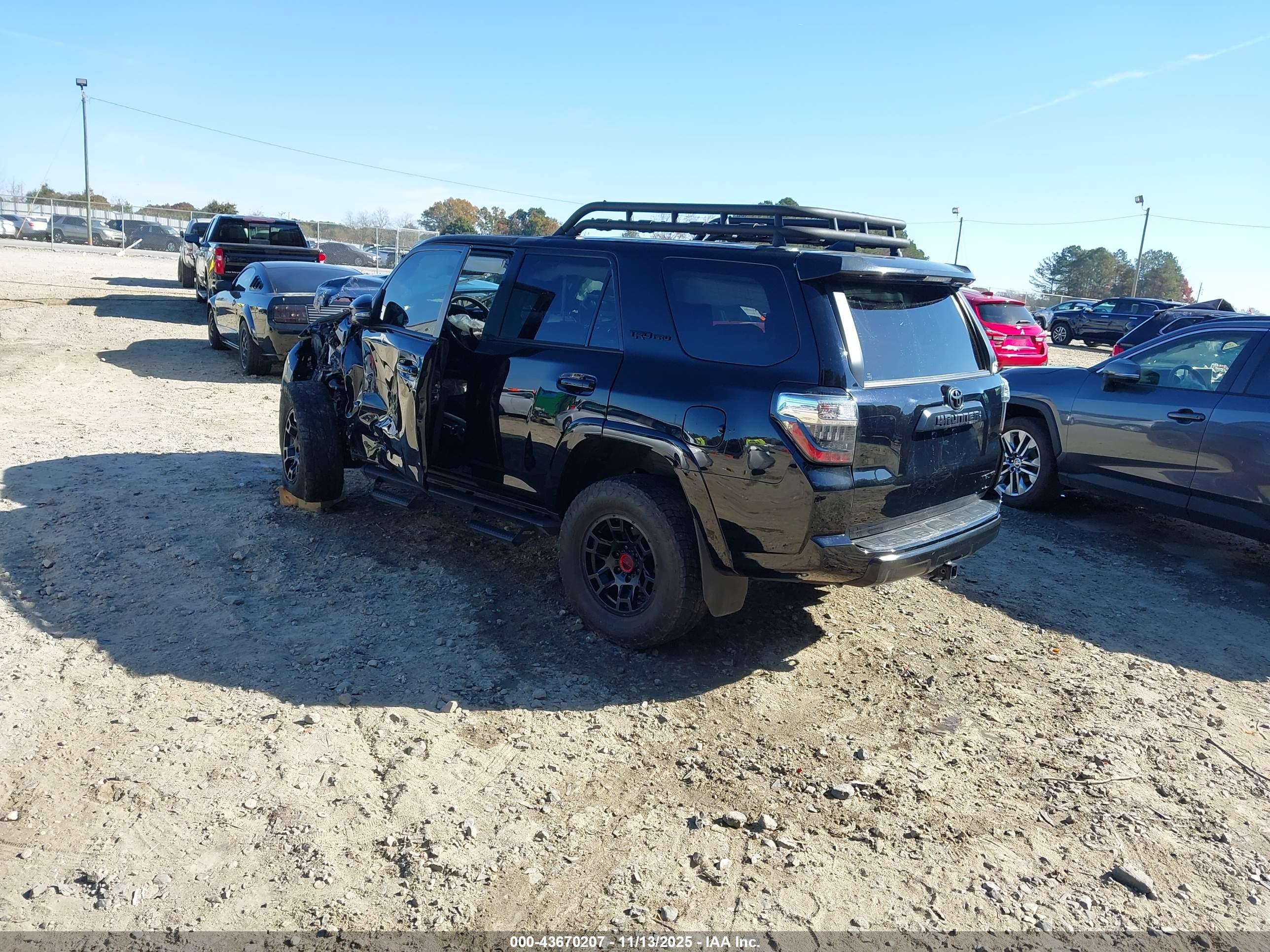 TOYOTA 4RUNNER image 3