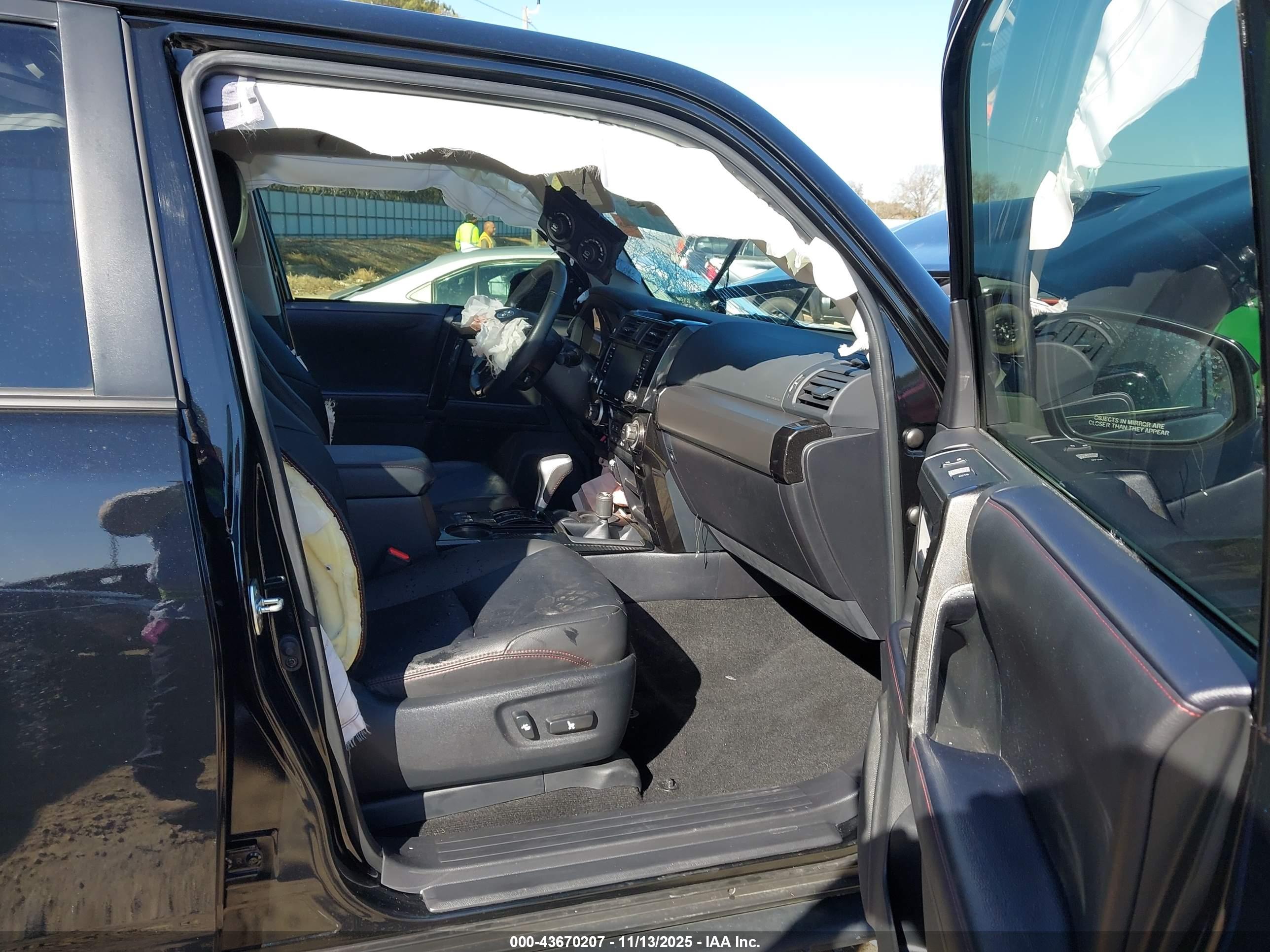 TOYOTA 4RUNNER image 5