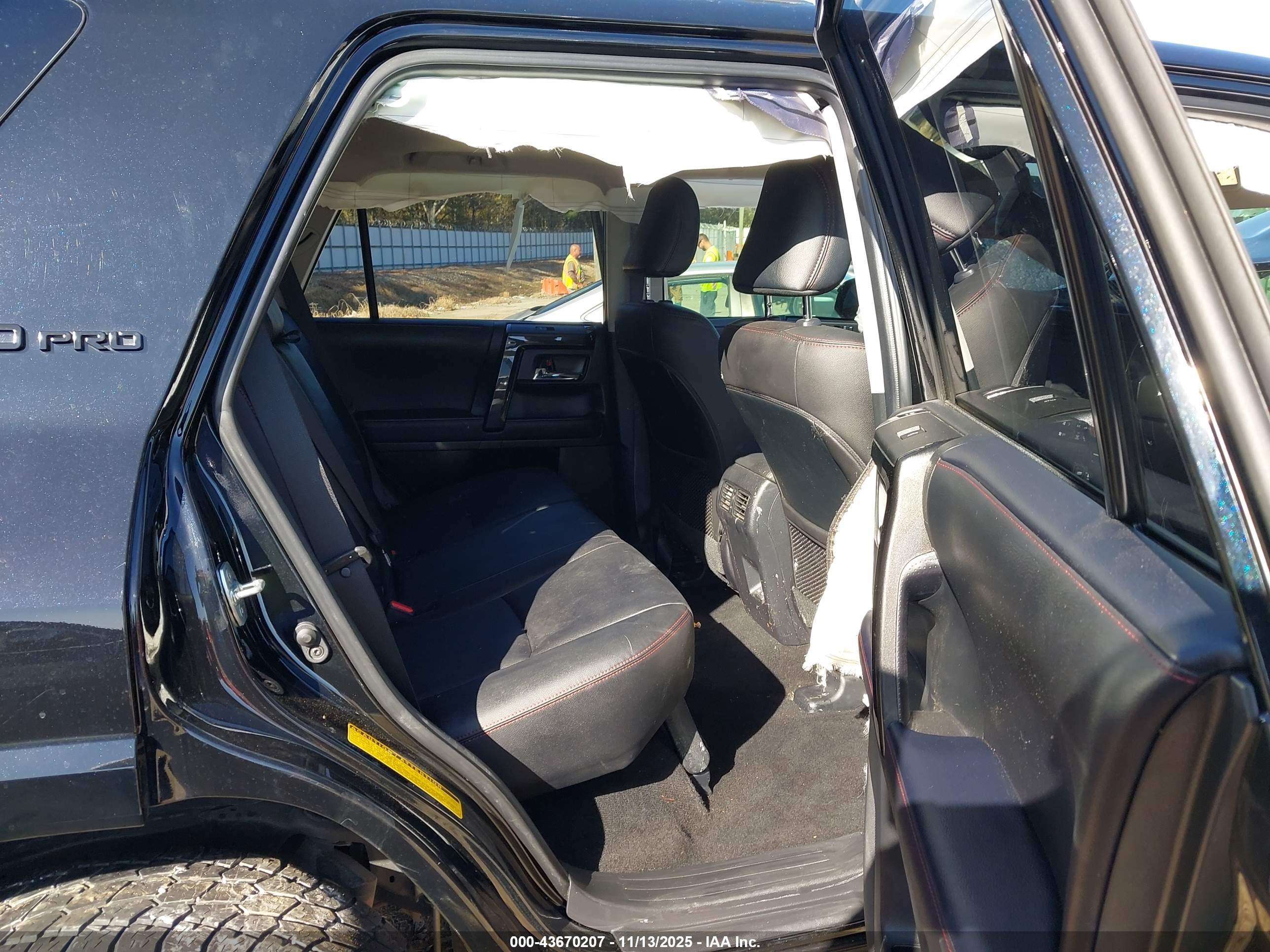 TOYOTA 4RUNNER image 8