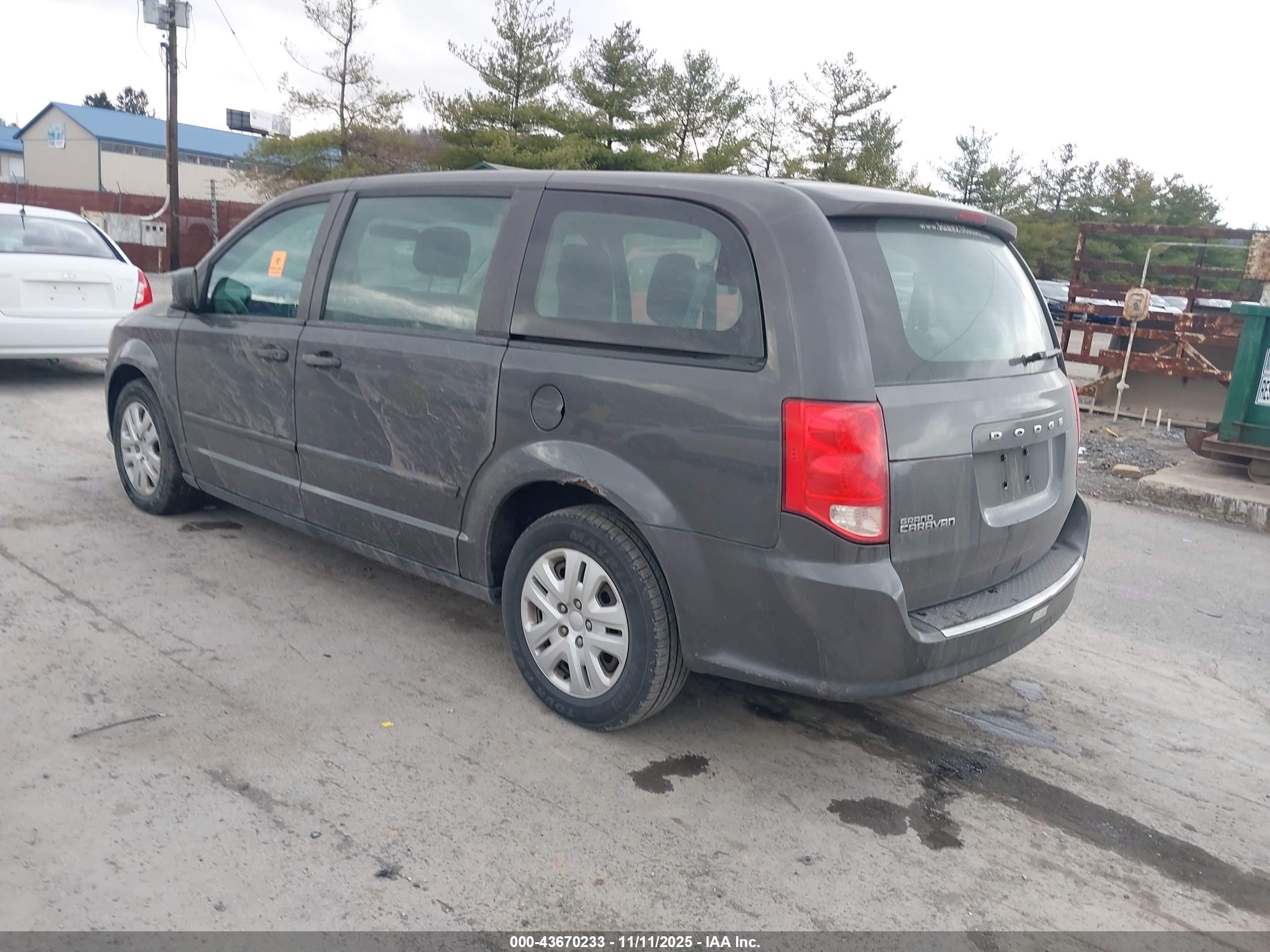DODGE GRAND image 3